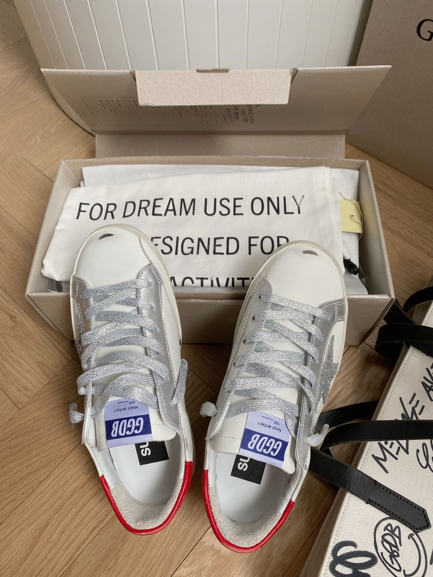 LuxluxHouse Best Quality Shoes Golden Goose