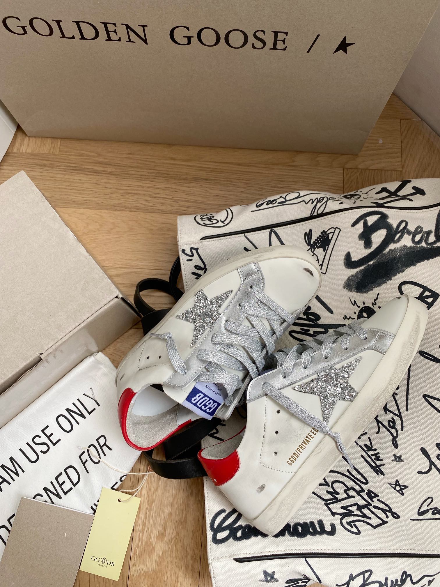 LuxluxHouse Best Quality Shoes Golden Goose