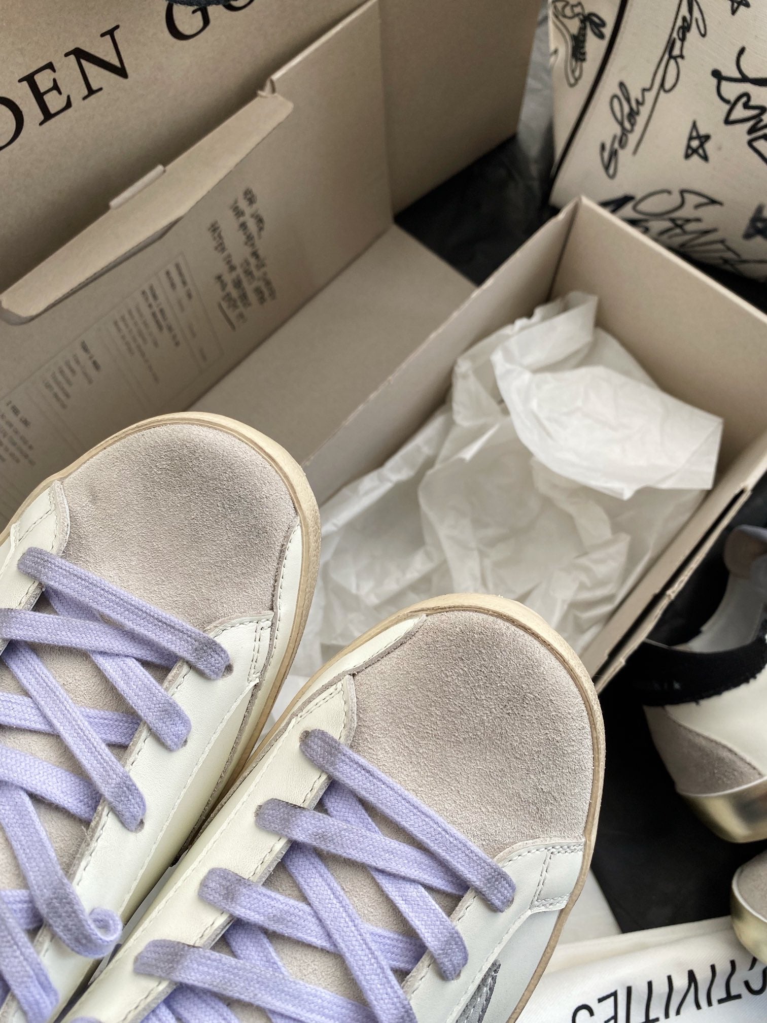 LuxluxHouse Best Quality Shoes Golden Goose