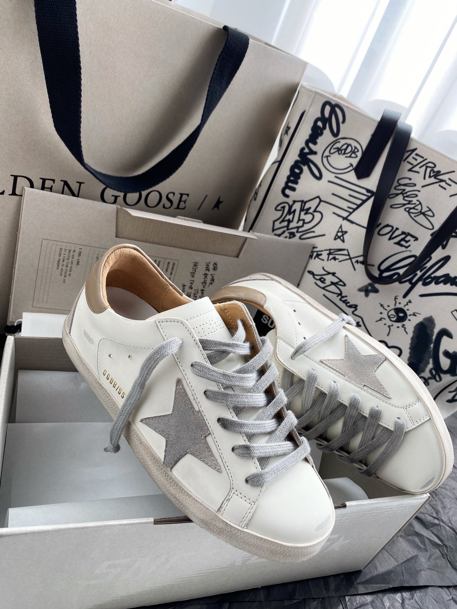 LuxluxHouse Best Quality Shoes Golden Goose