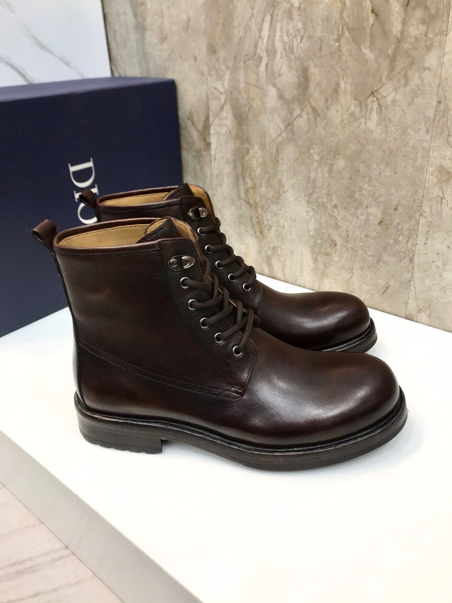 LuxluxHouse Best Quality Shoes Dior