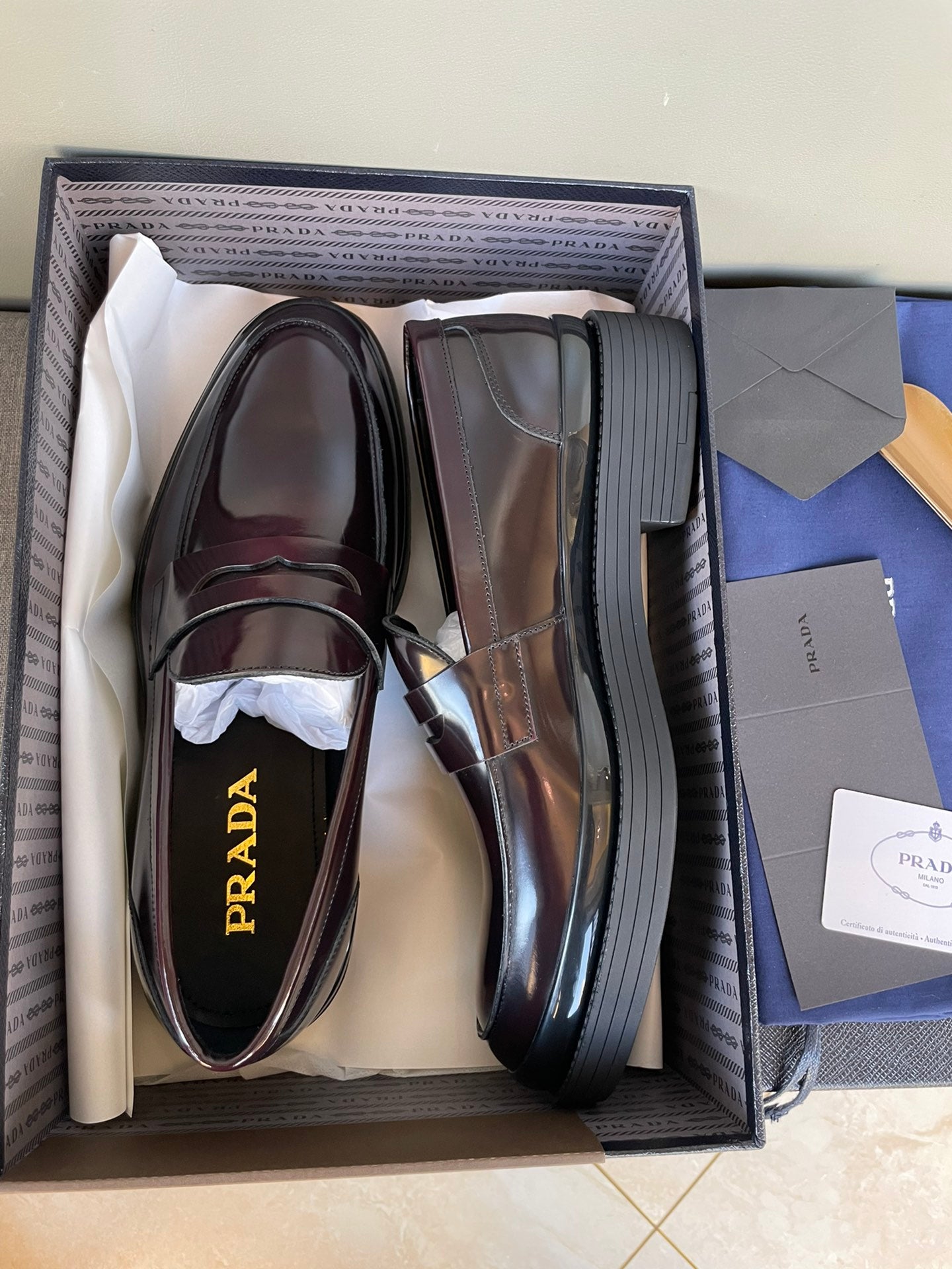 LuxluxHouse Best Quality Shoes Prada