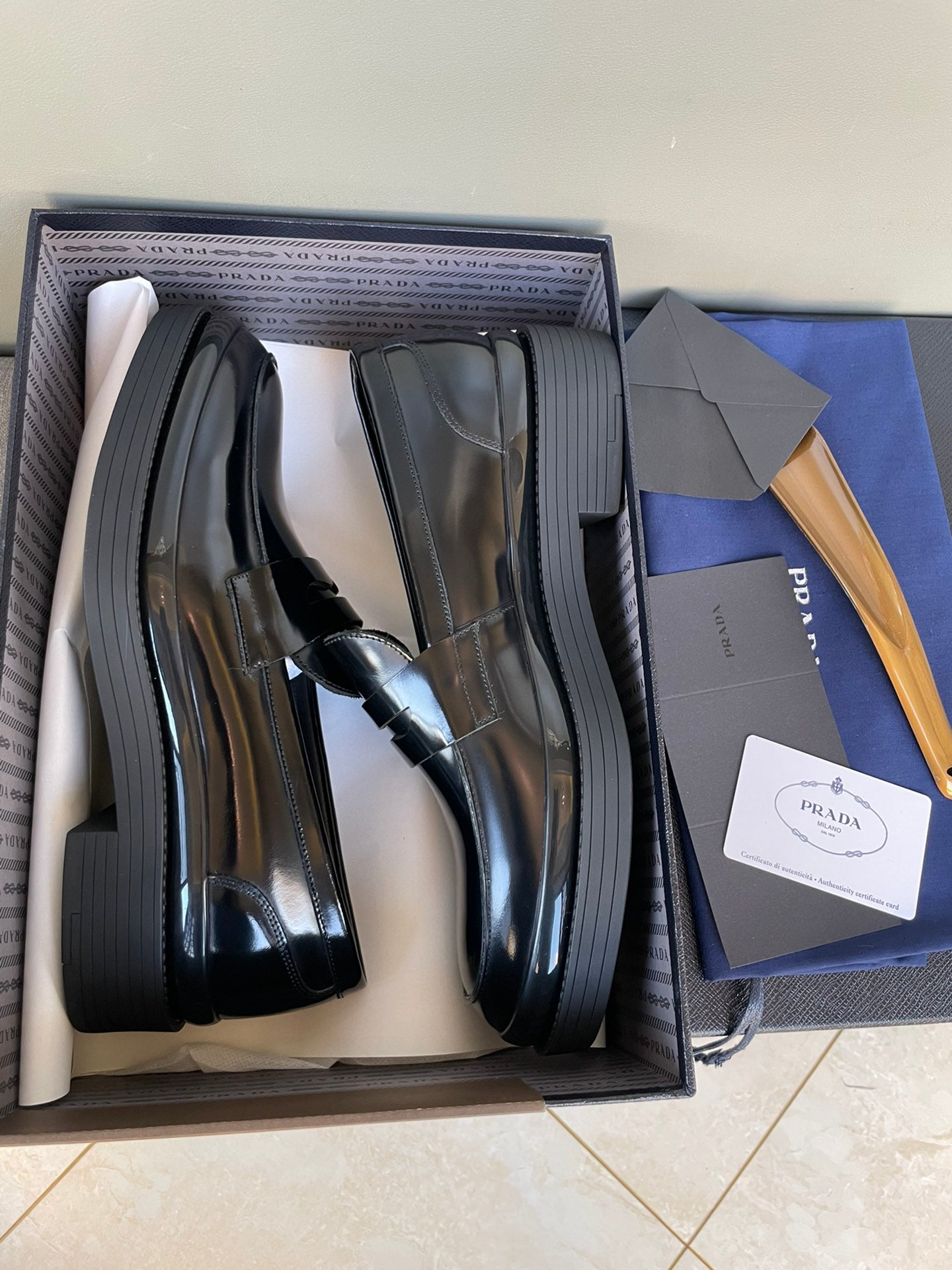LuxluxHouse Best Quality Shoes Prada