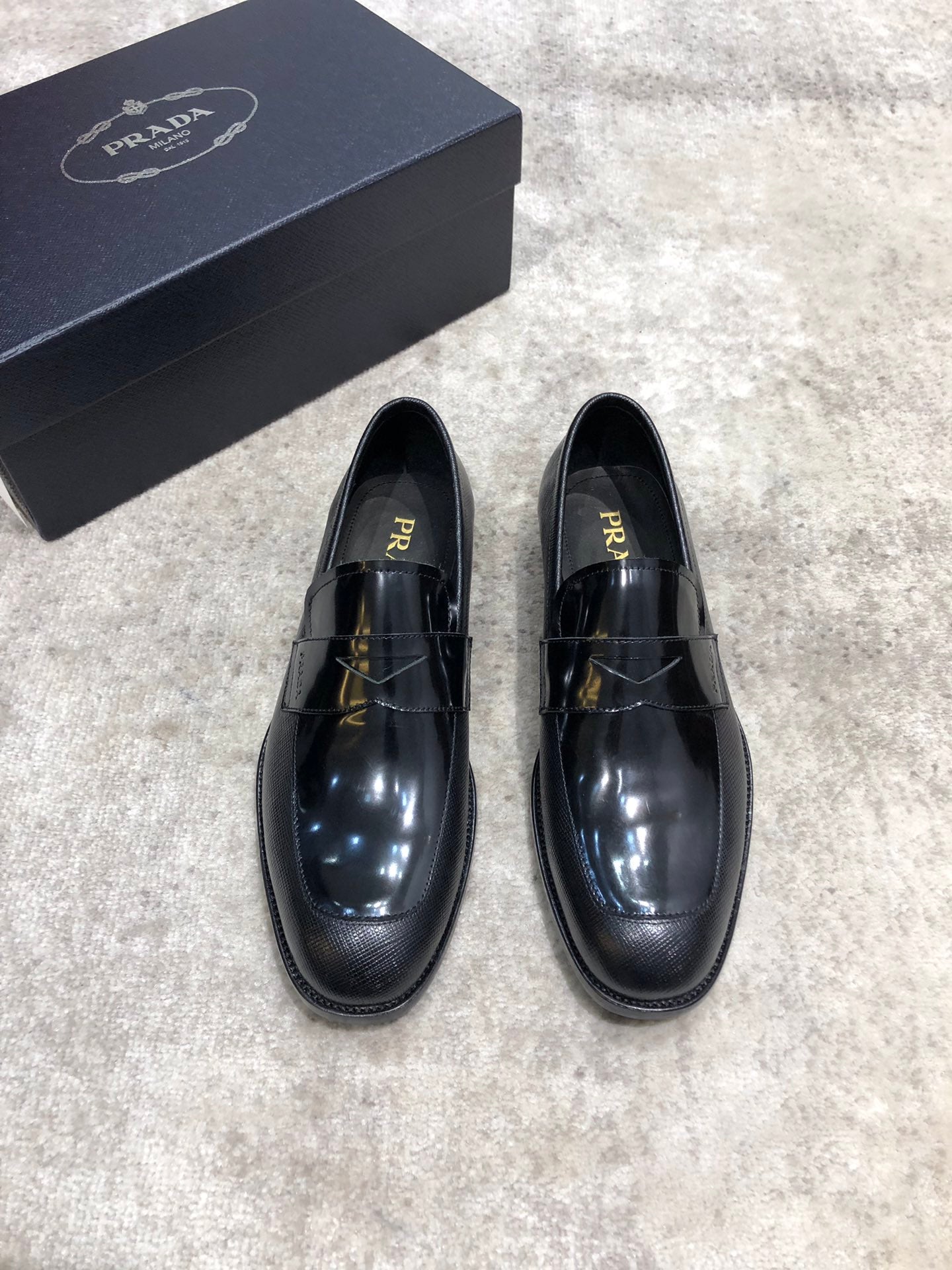 LuxluxHouse Best Quality Shoes Prada