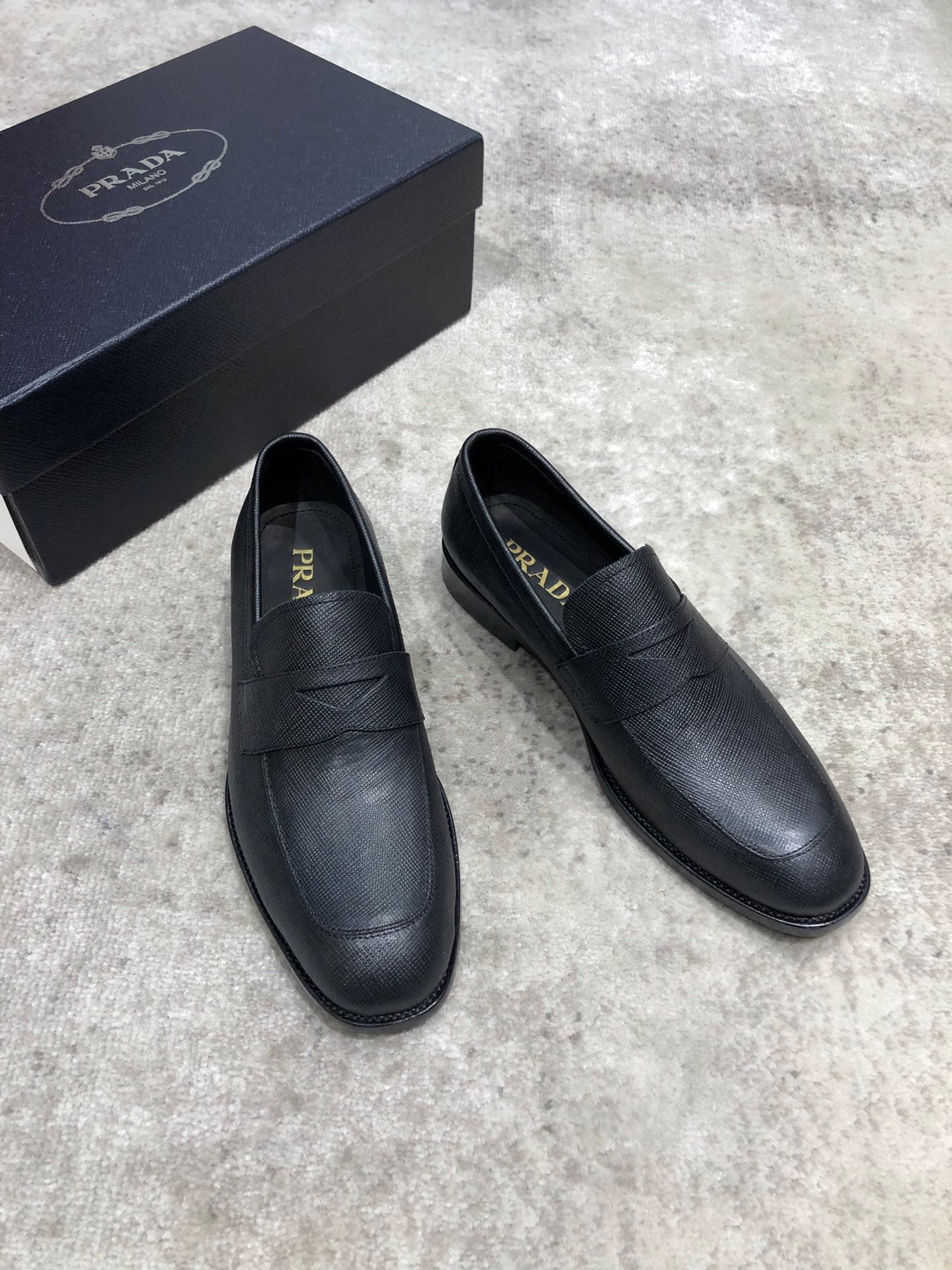 LuxluxHouse Best Quality Shoes Prada