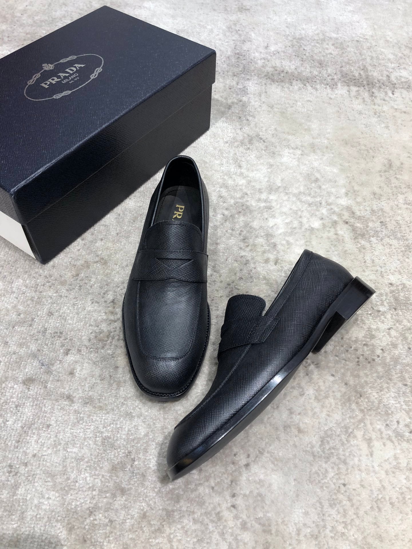 LuxluxHouse Best Quality Shoes Prada