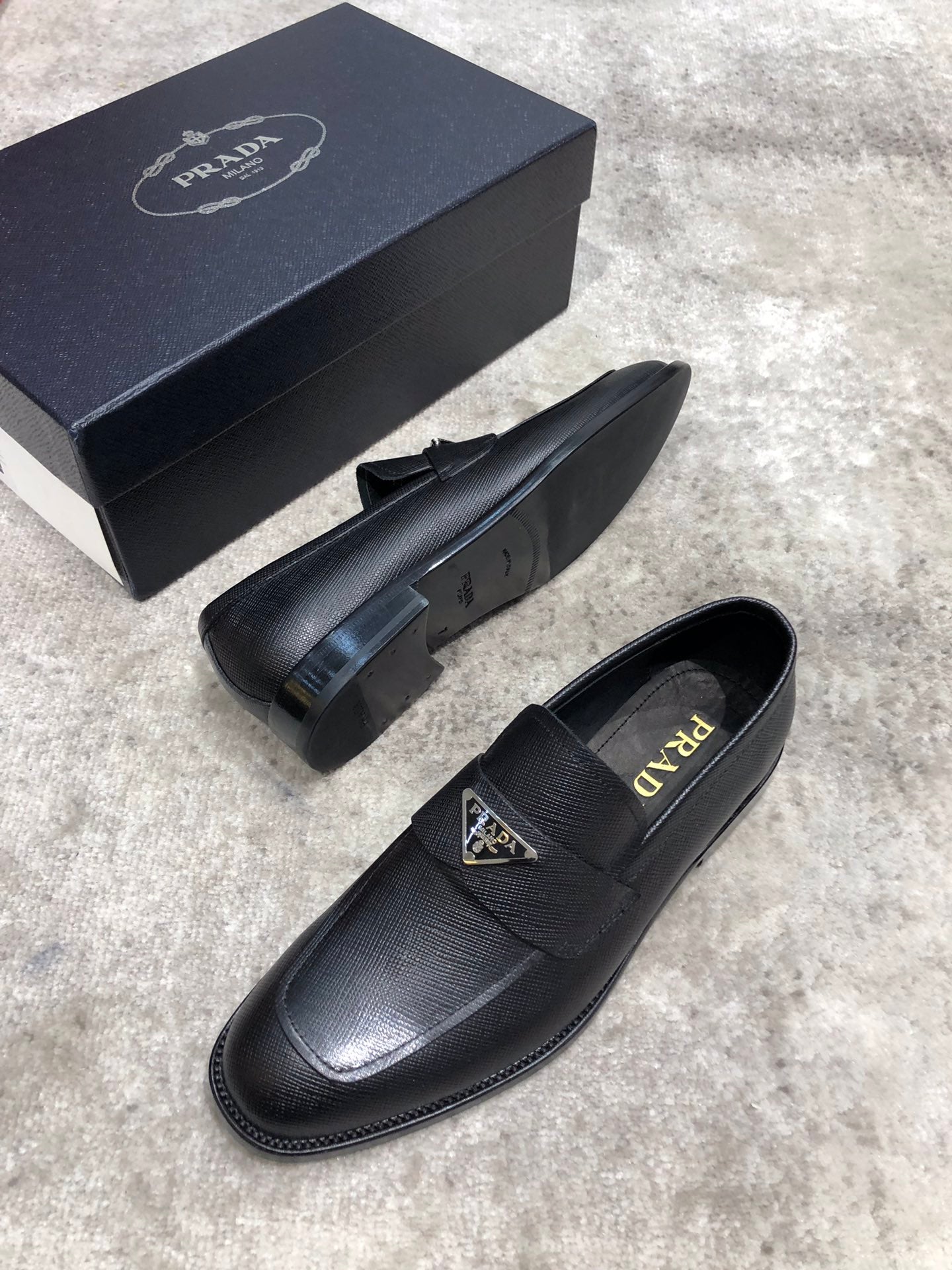 LuxluxHouse Best Quality Shoes Prada