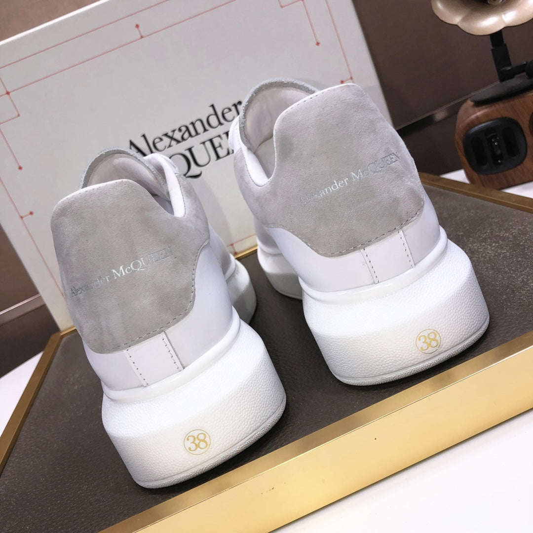 LuxluxHouse Best Quality Shoes Alexander McQueen