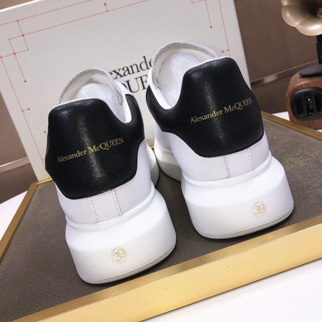 LuxluxHouse Best Quality Shoes Alexander McQueen