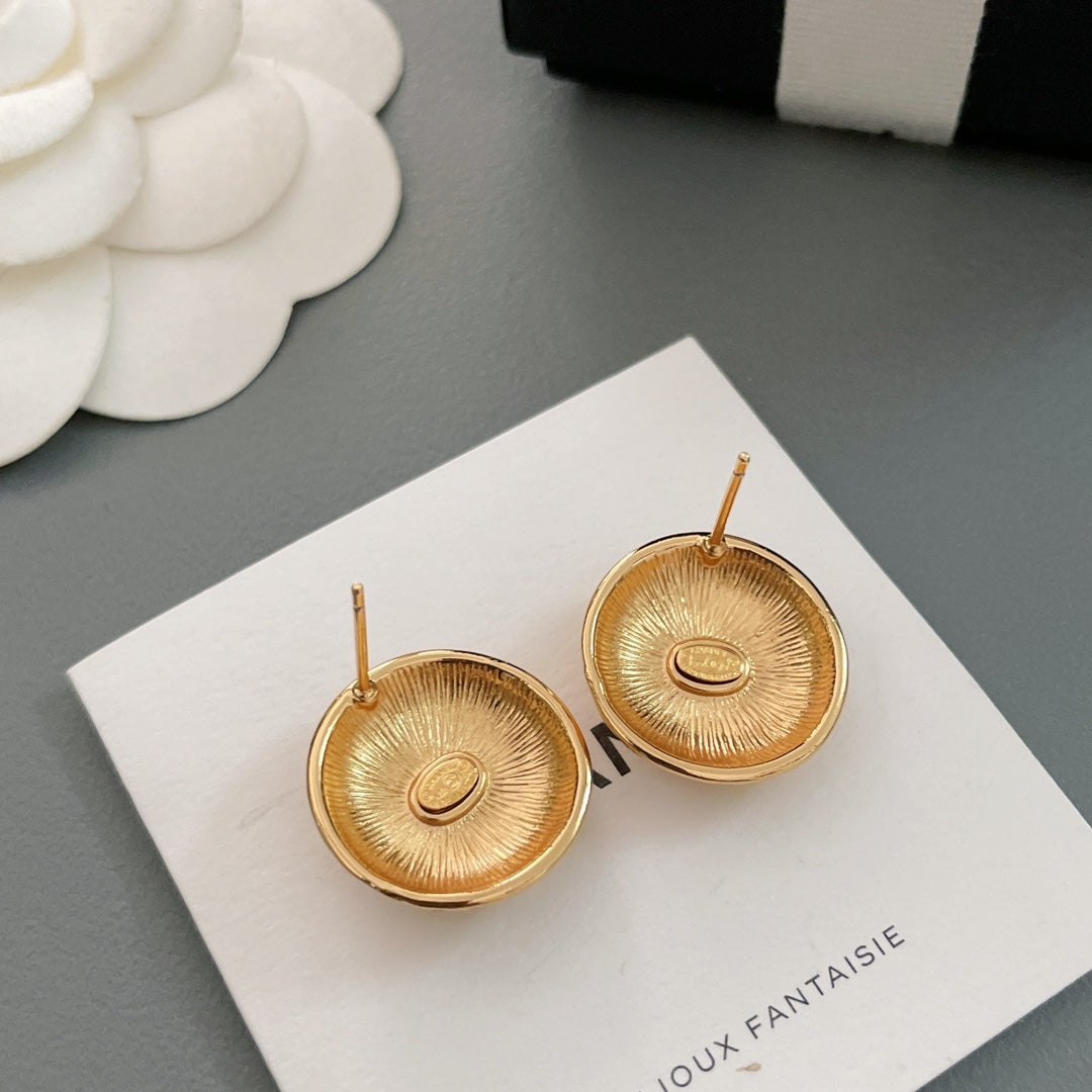 LuxluxHouse Best Quality Accessories Chanel