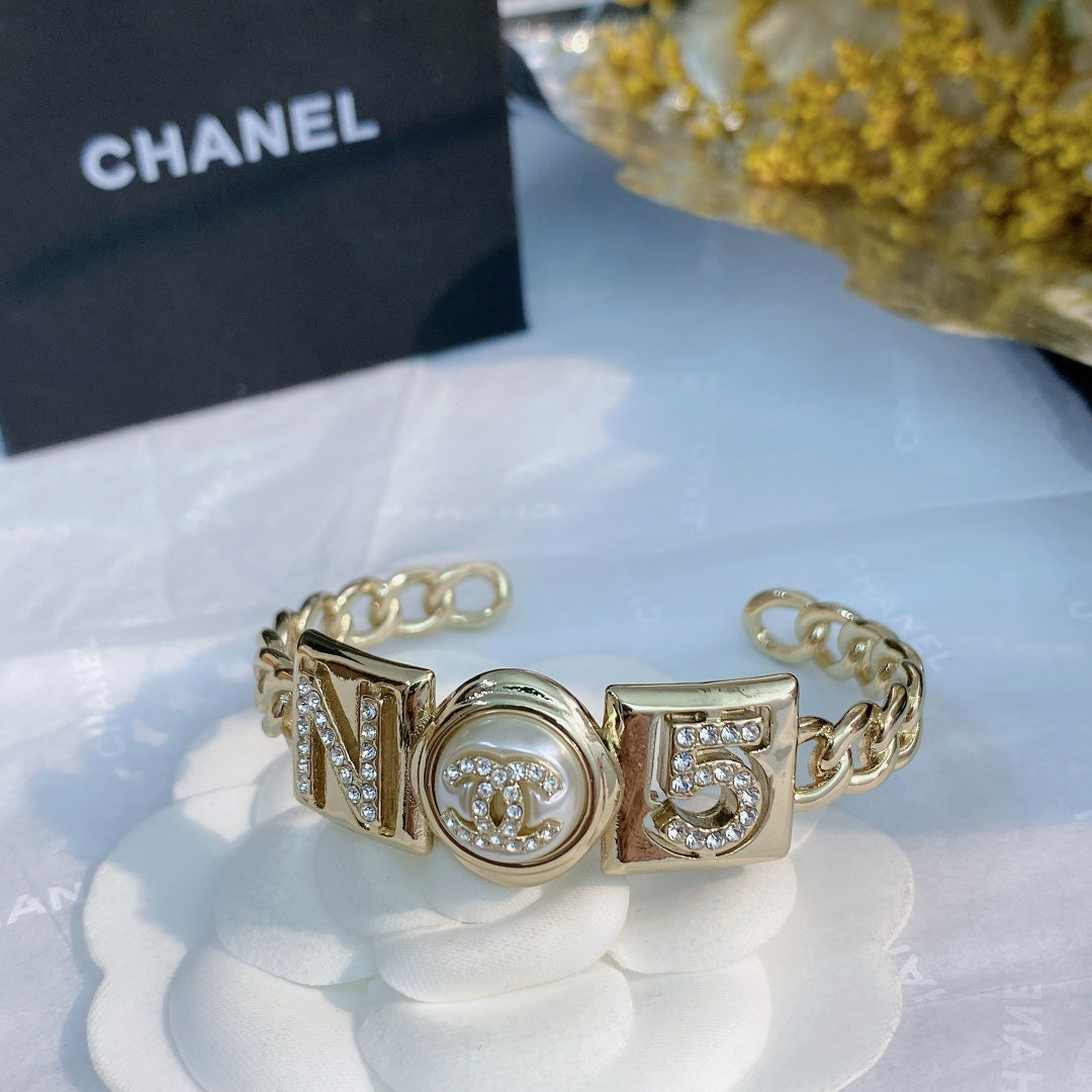 LuxluxHouse Best Quality Accessories Bracelet Chanel