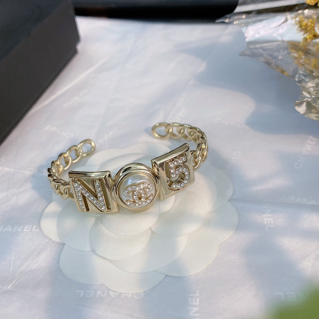LuxluxHouse Best Quality Accessories Bracelet Chanel