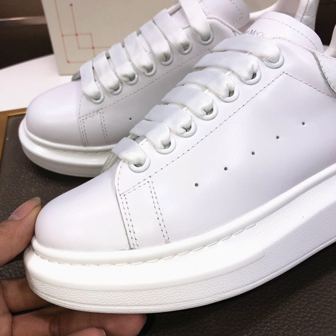 LuxluxHouse Best Quality Shoes Alexander McQueen