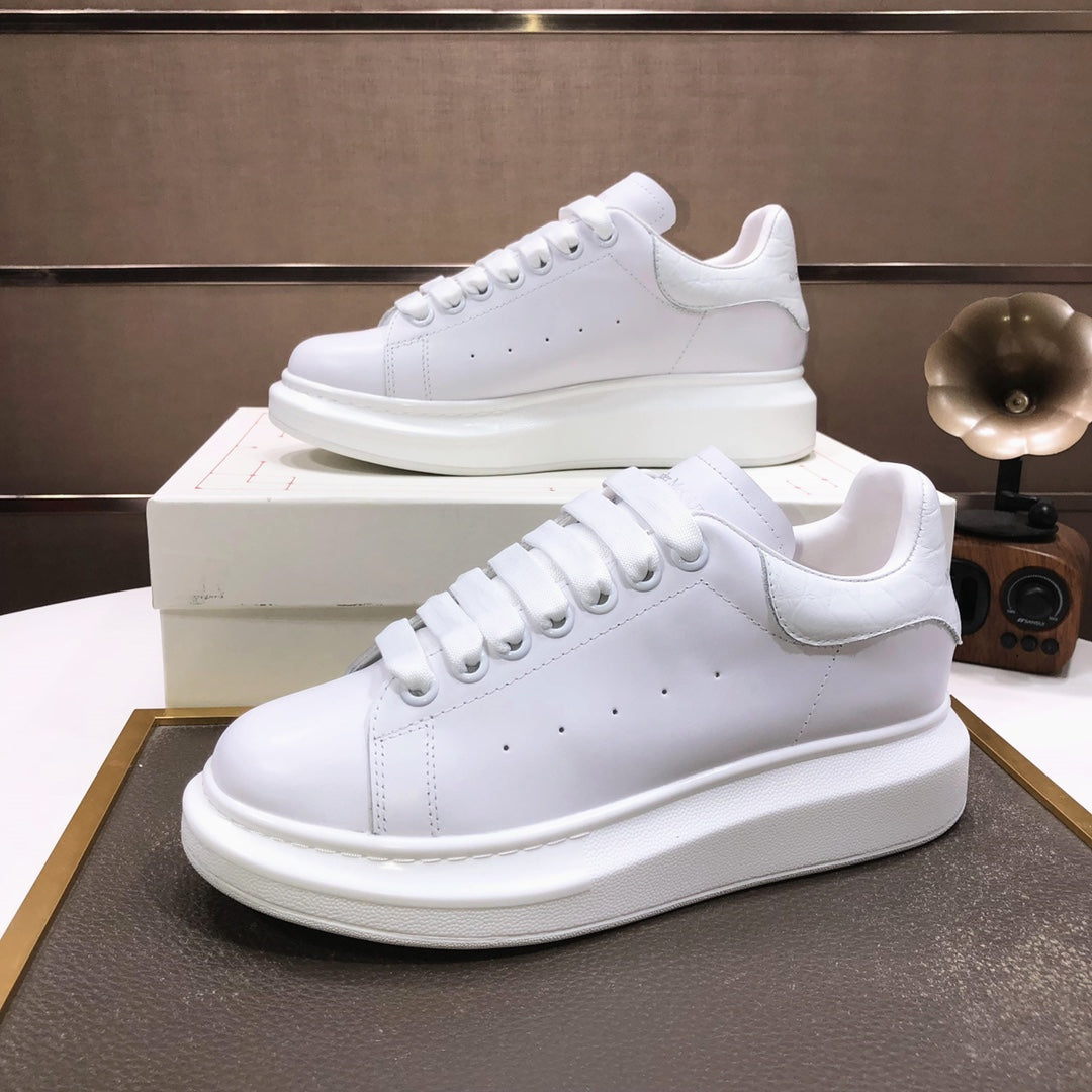 LuxluxHouse Best Quality Shoes Alexander McQueen