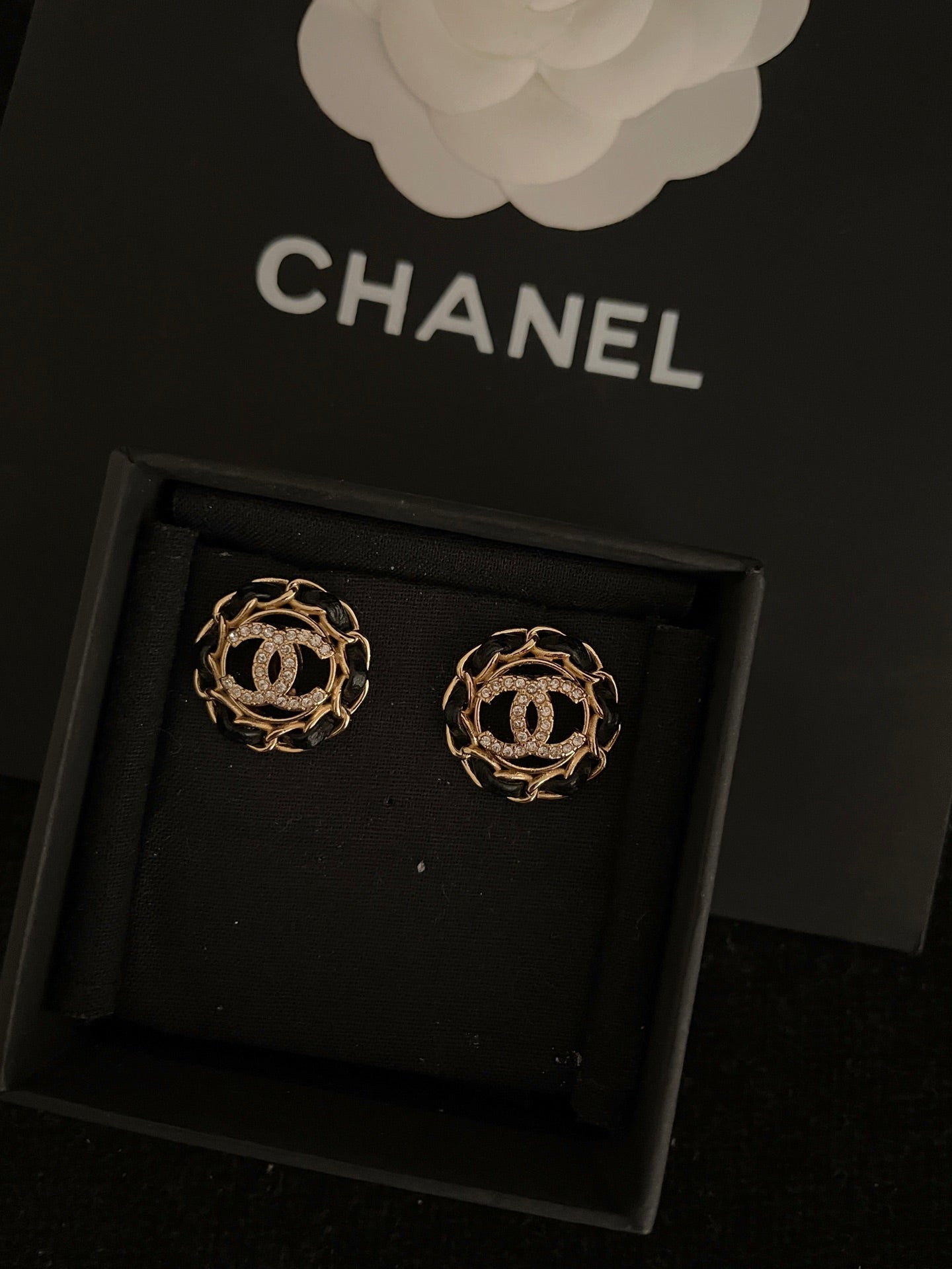 LuxluxHouse Best Quality Accessories Chanel