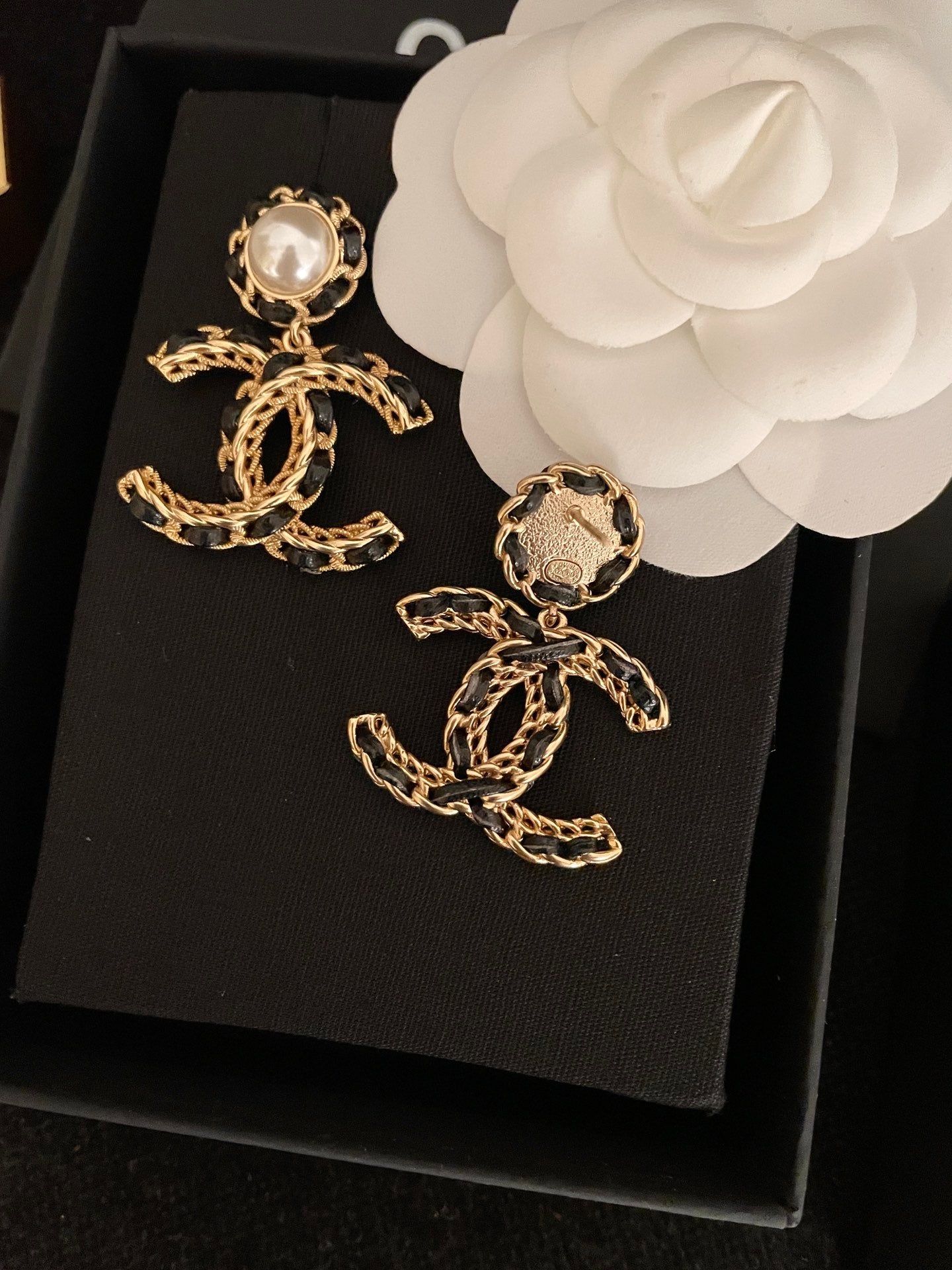 LuxluxHouse Best Quality Accessories Chanel