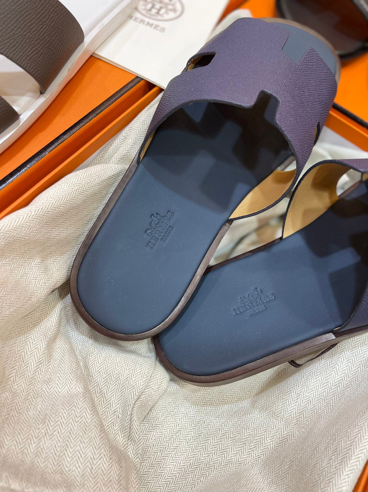 LuxluxHouse Best Quality Sandals Hermes