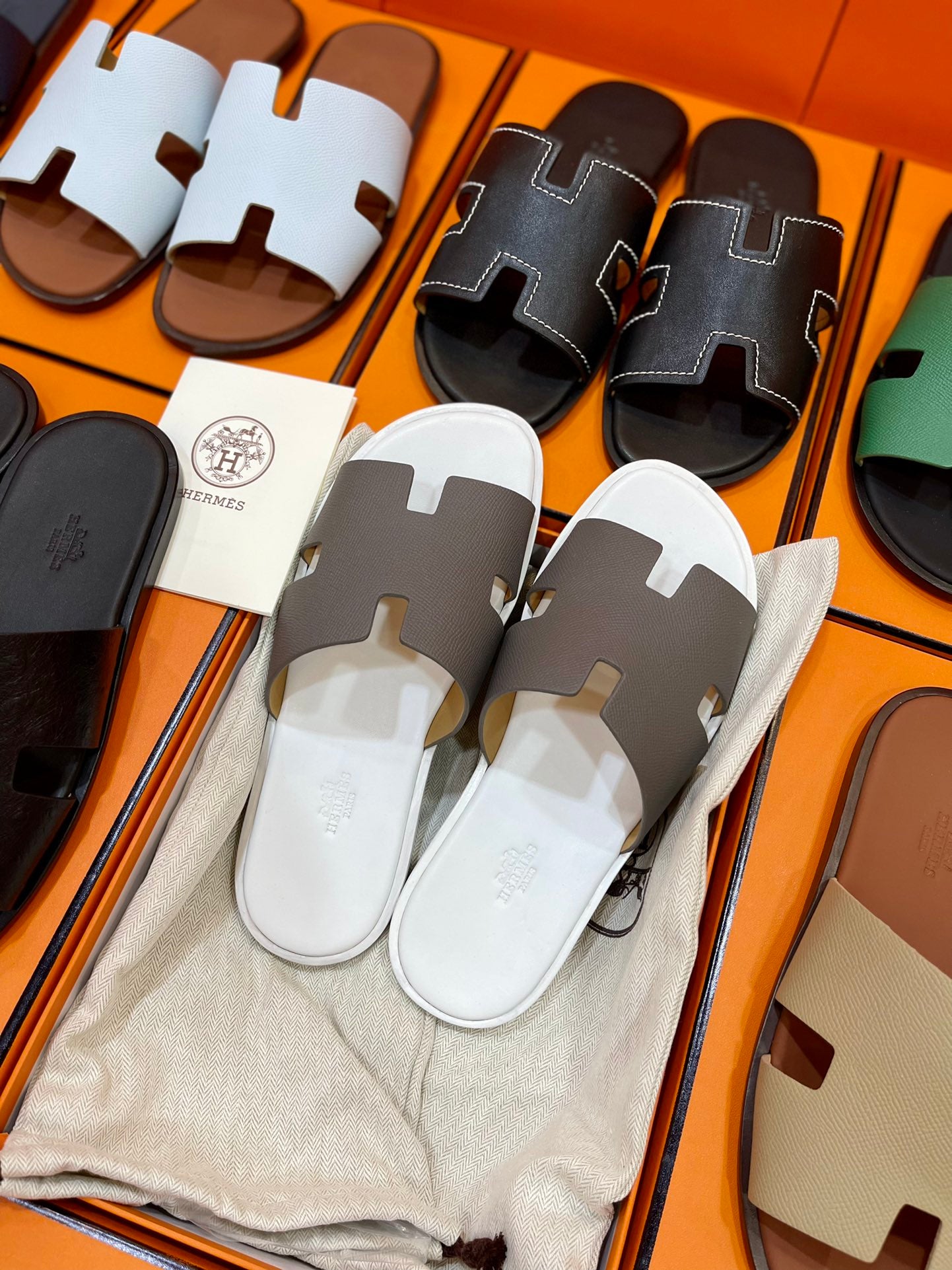 LuxluxHouse Best Quality Sandals Hermes