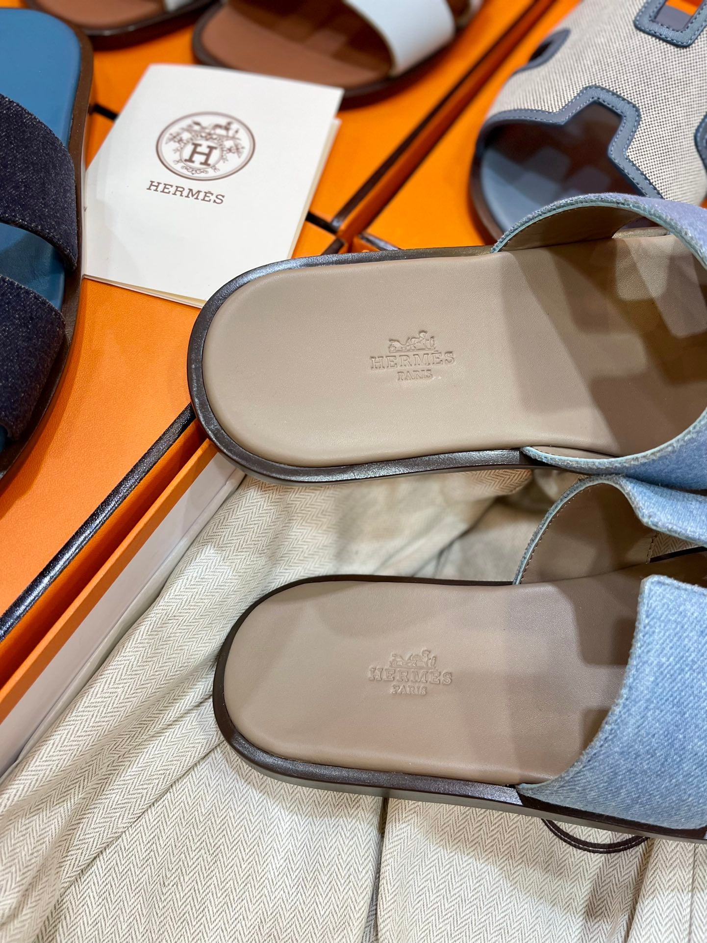 LuxluxHouse Best Quality Sandals Hermes