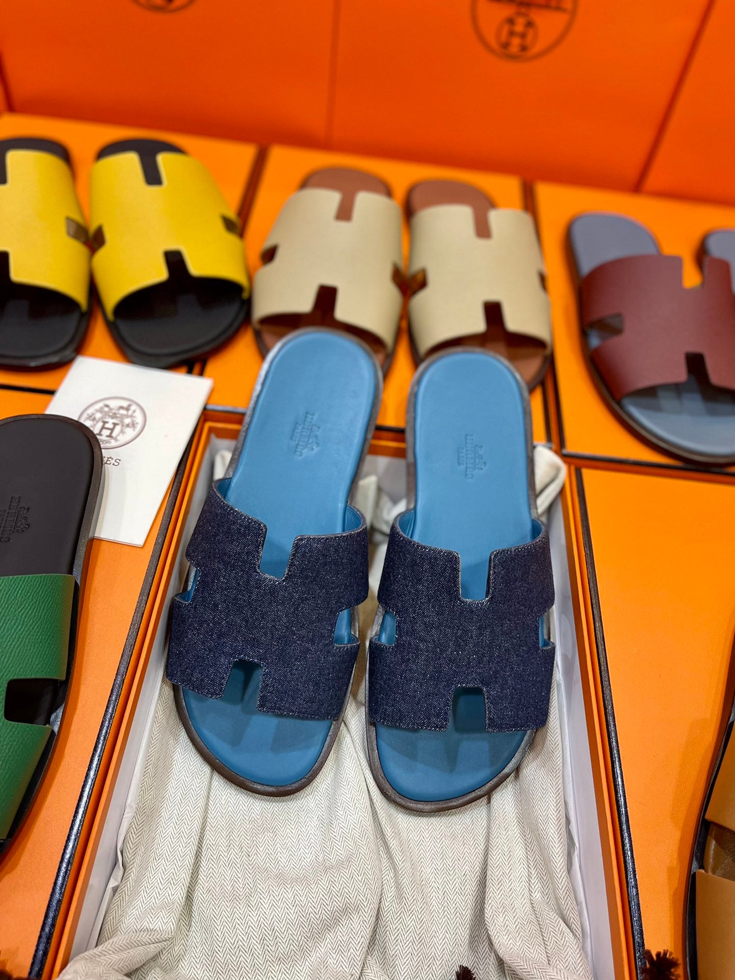 LuxluxHouse Best Quality Sandals Hermes