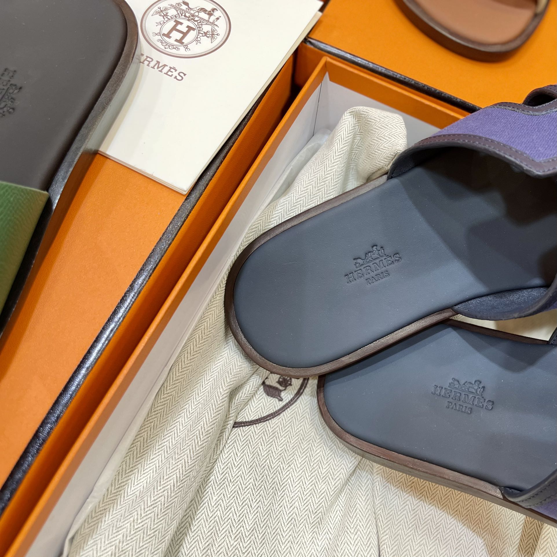 LuxluxHouse Best Quality Sandals Hermes