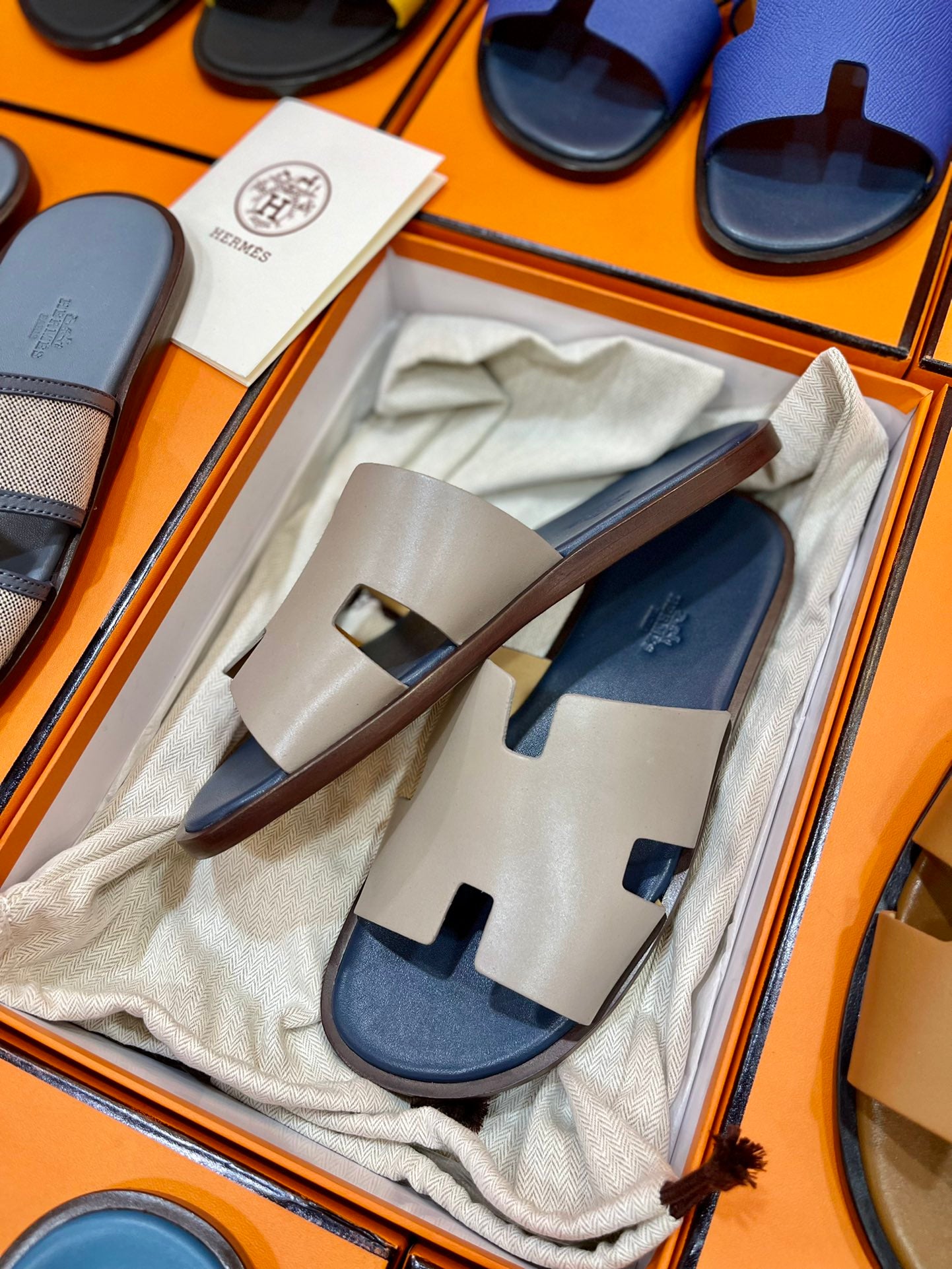 LuxluxHouse Best Quality Sandals Hermes