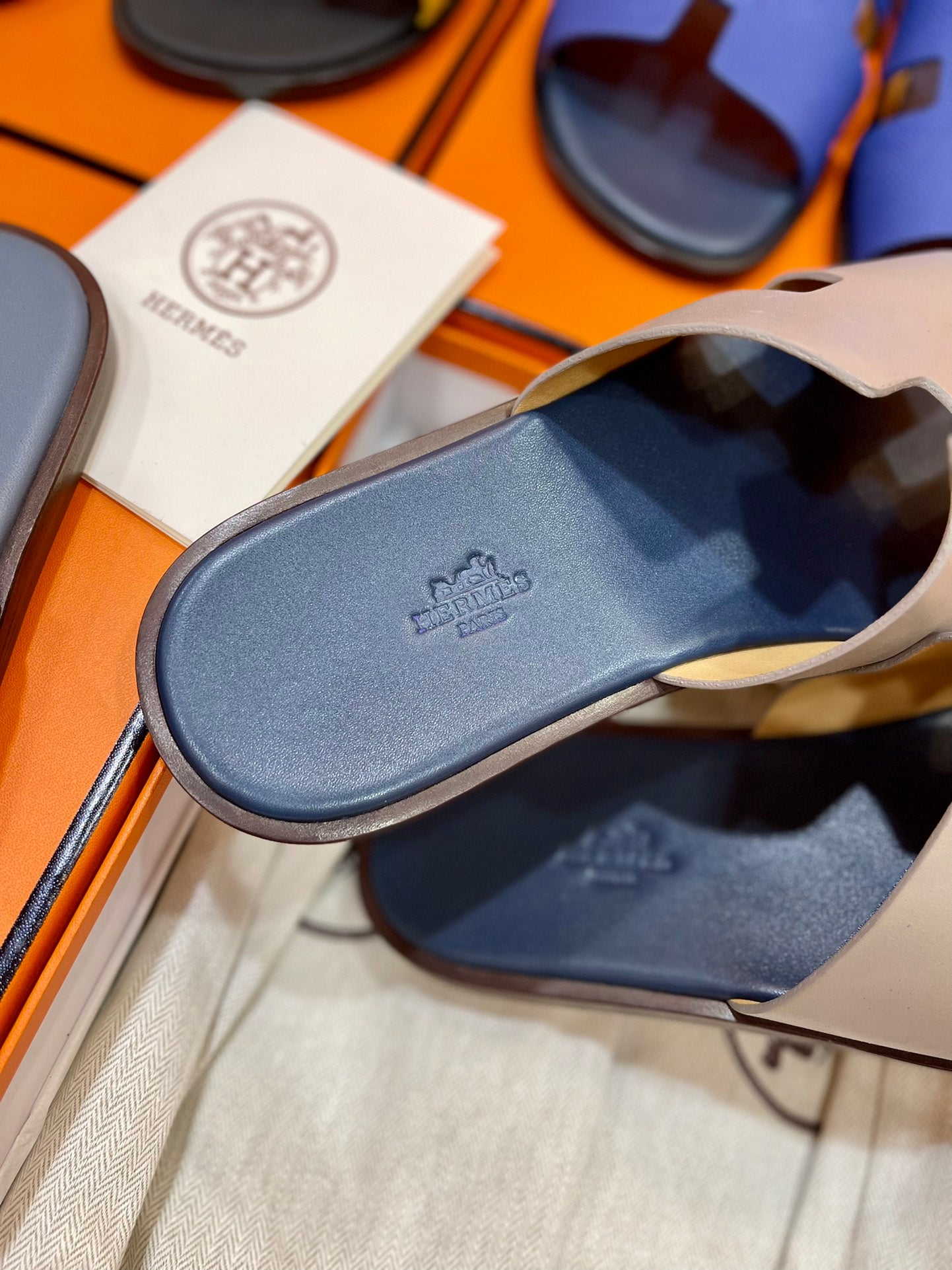 LuxluxHouse Best Quality Sandals Hermes