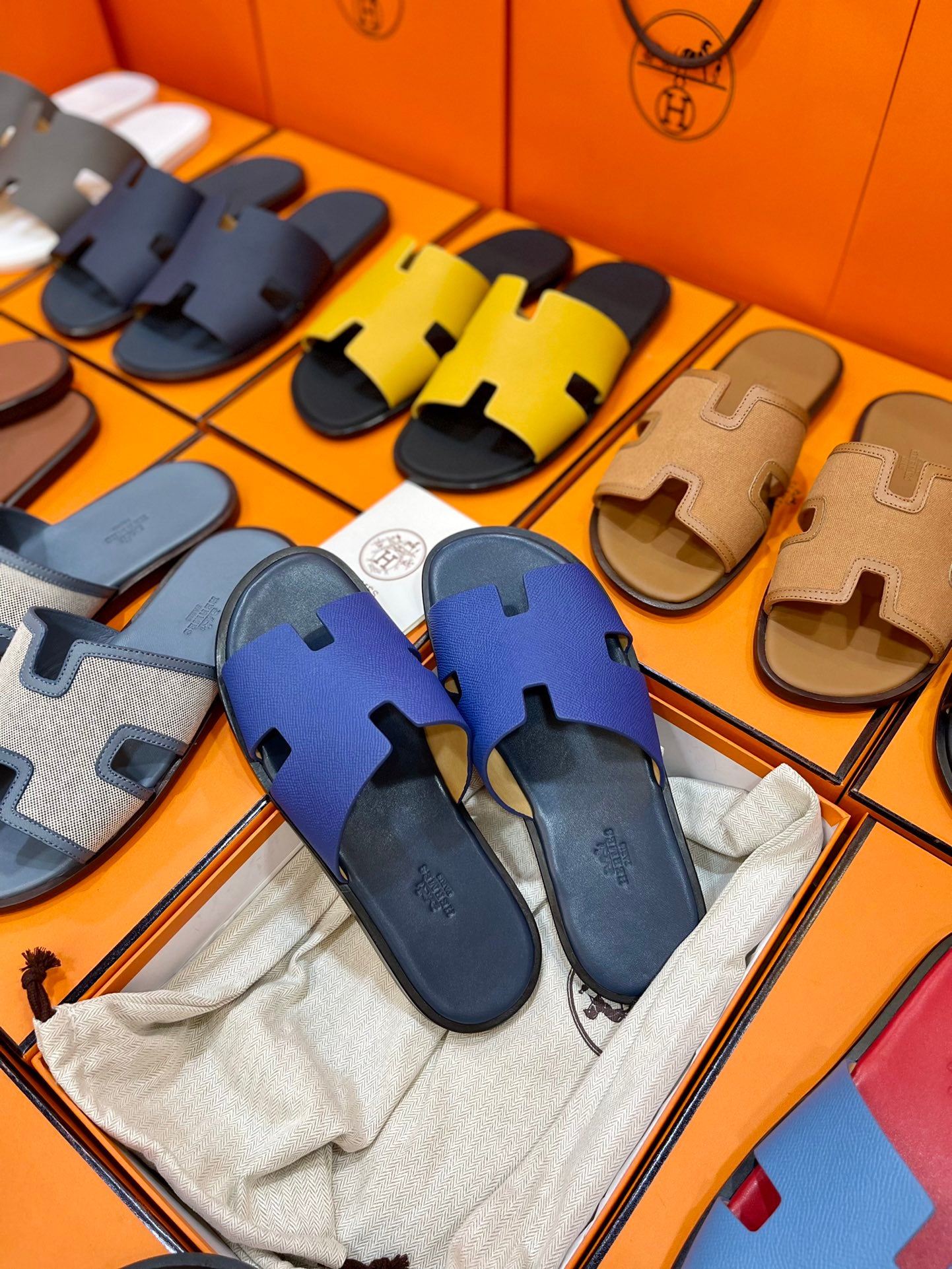 LuxluxHouse Best Quality Sandals Hermes