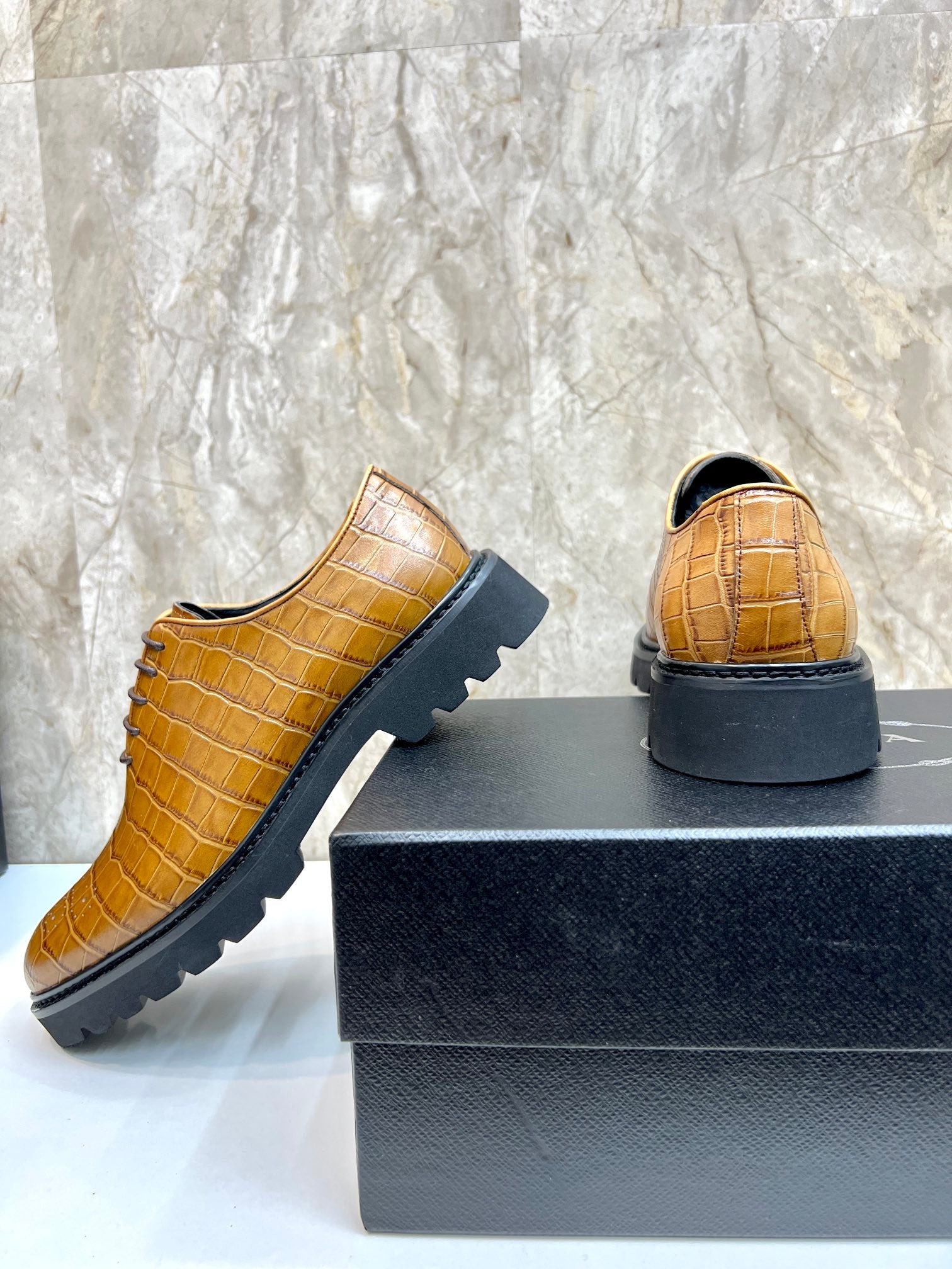 LuxluxHouse Best Quality Shoes Prada