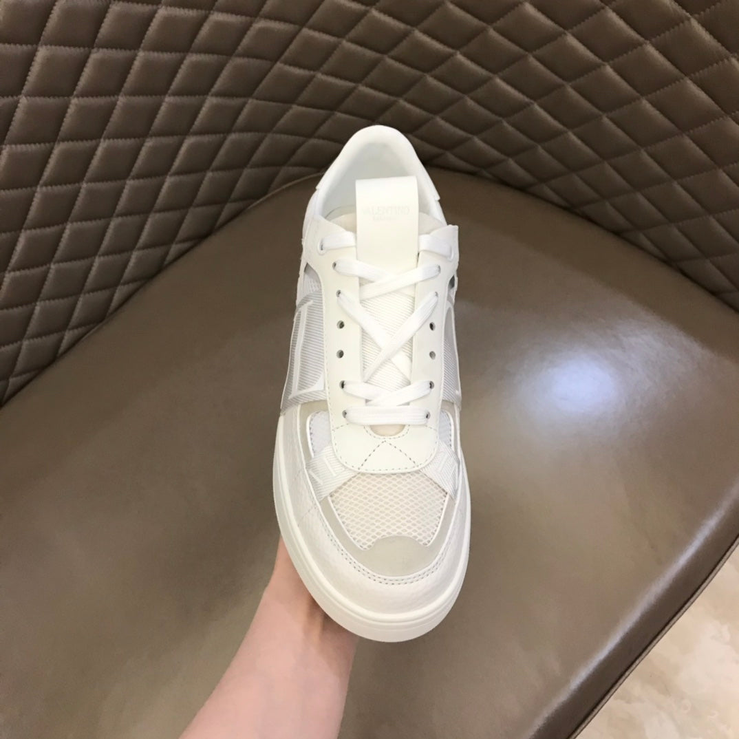 LuxluxHouse Best Quality Shoes Valentino