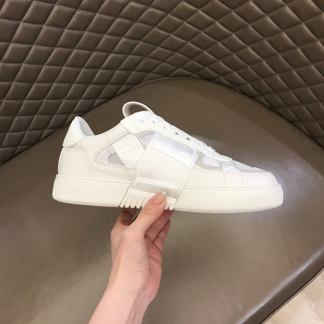 LuxluxHouse Best Quality Shoes Valentino