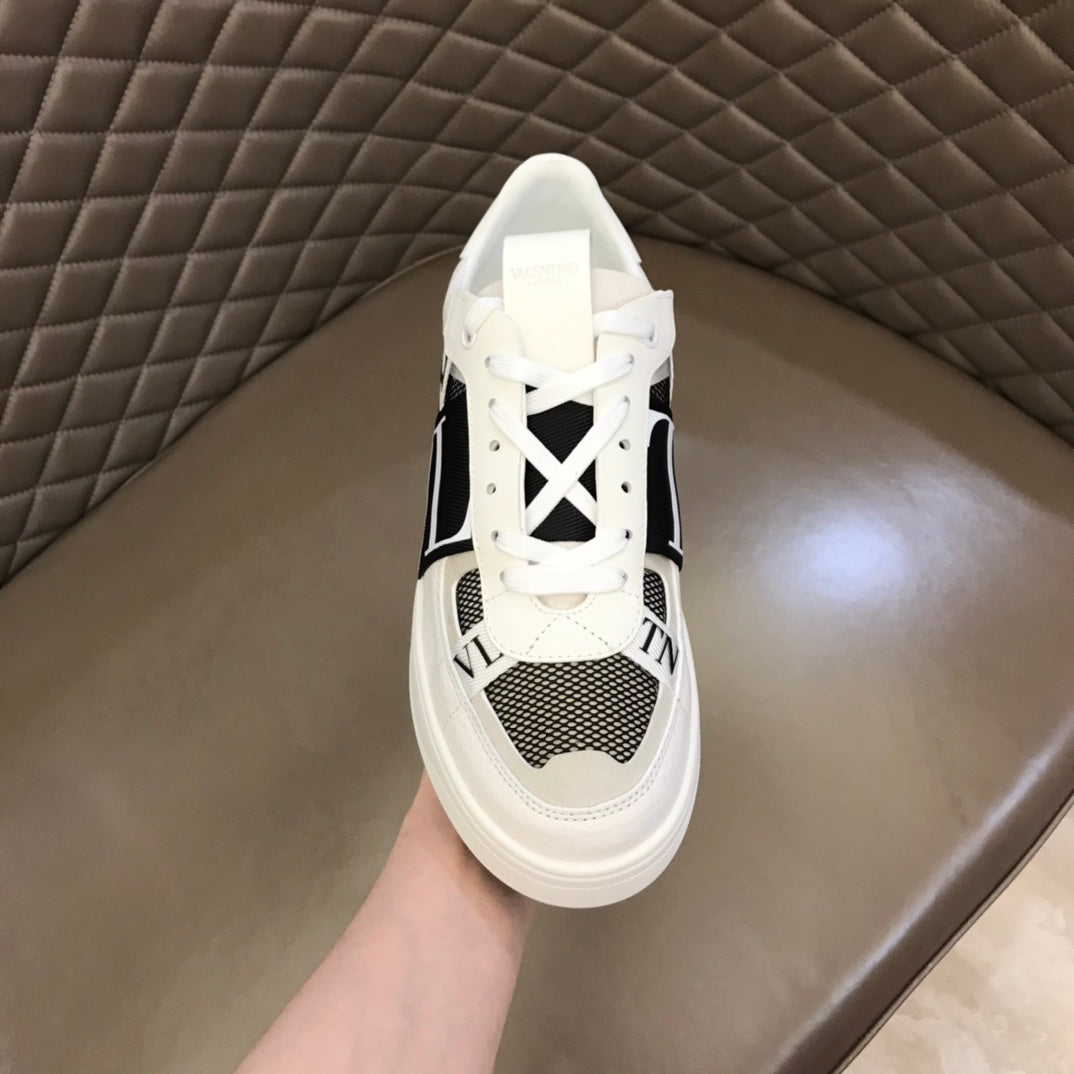 LuxluxHouse Best Quality Shoes Valentino
