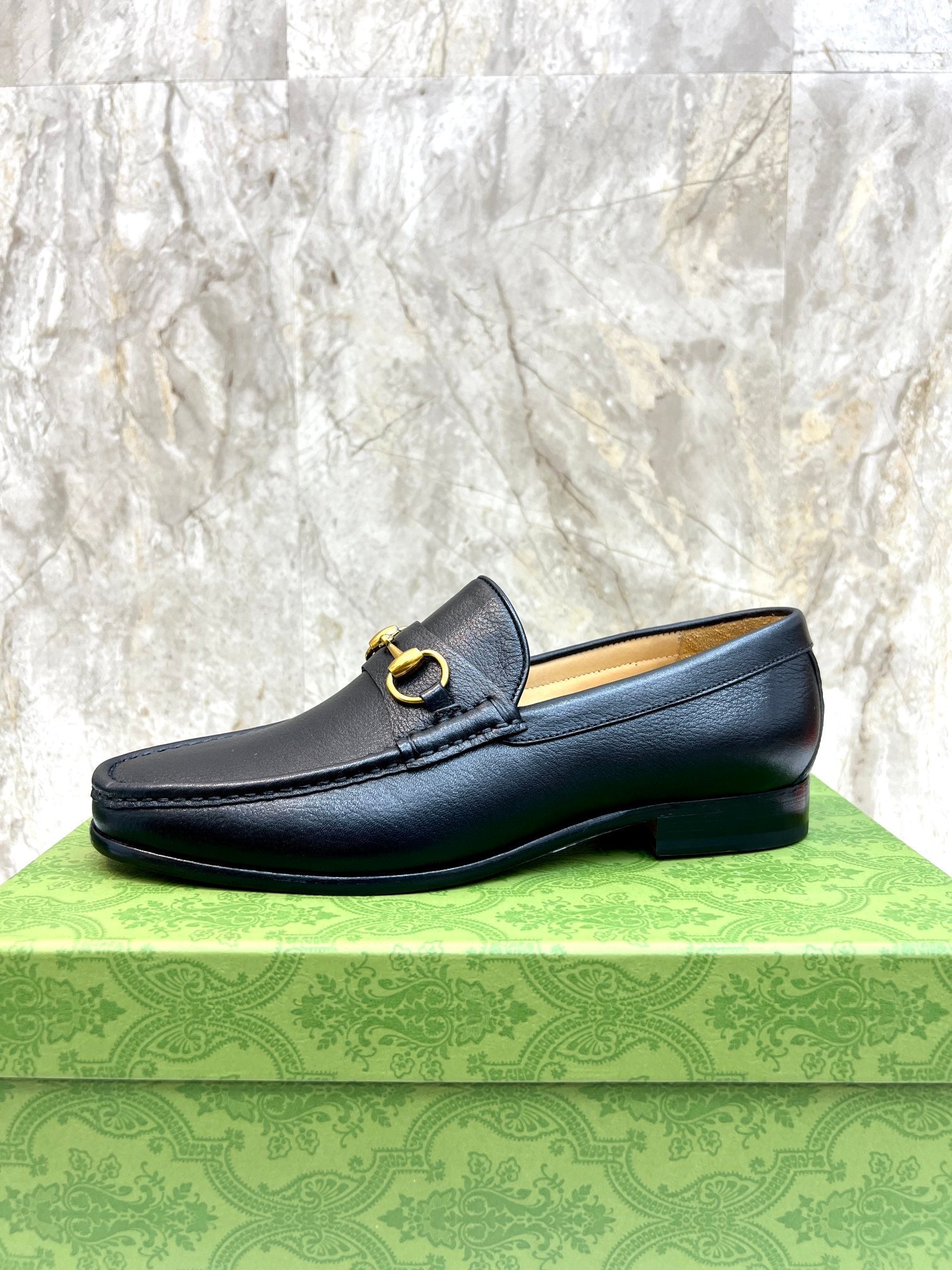 LuxluxHouse Best Quality Shoes Gucci