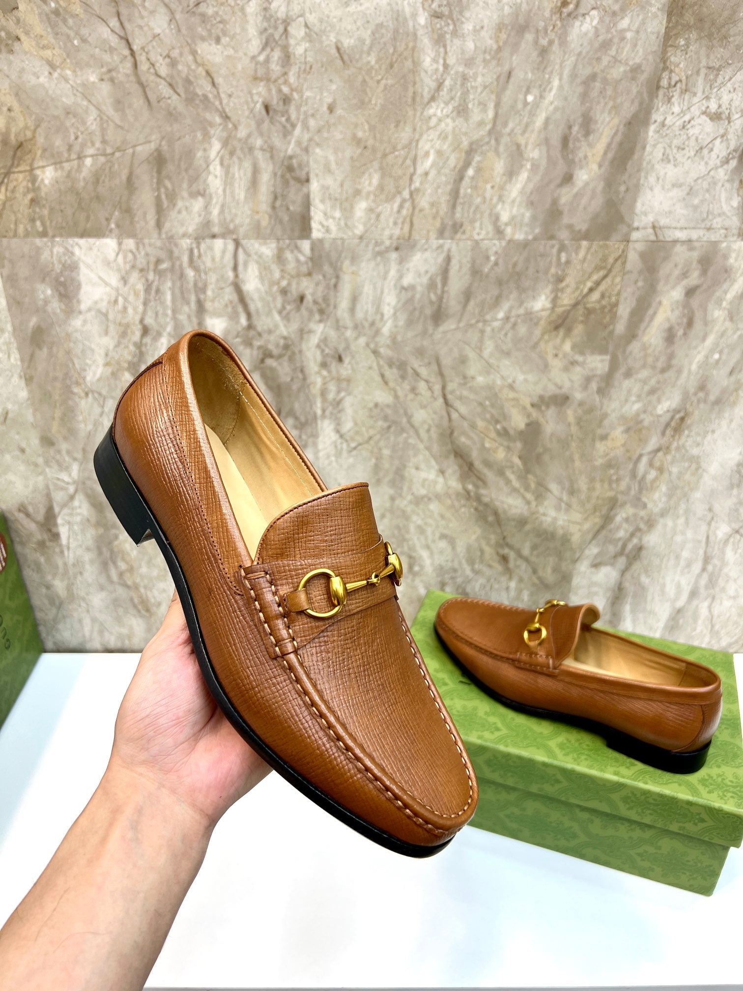 LuxluxHouse Best Quality Shoes Gucci