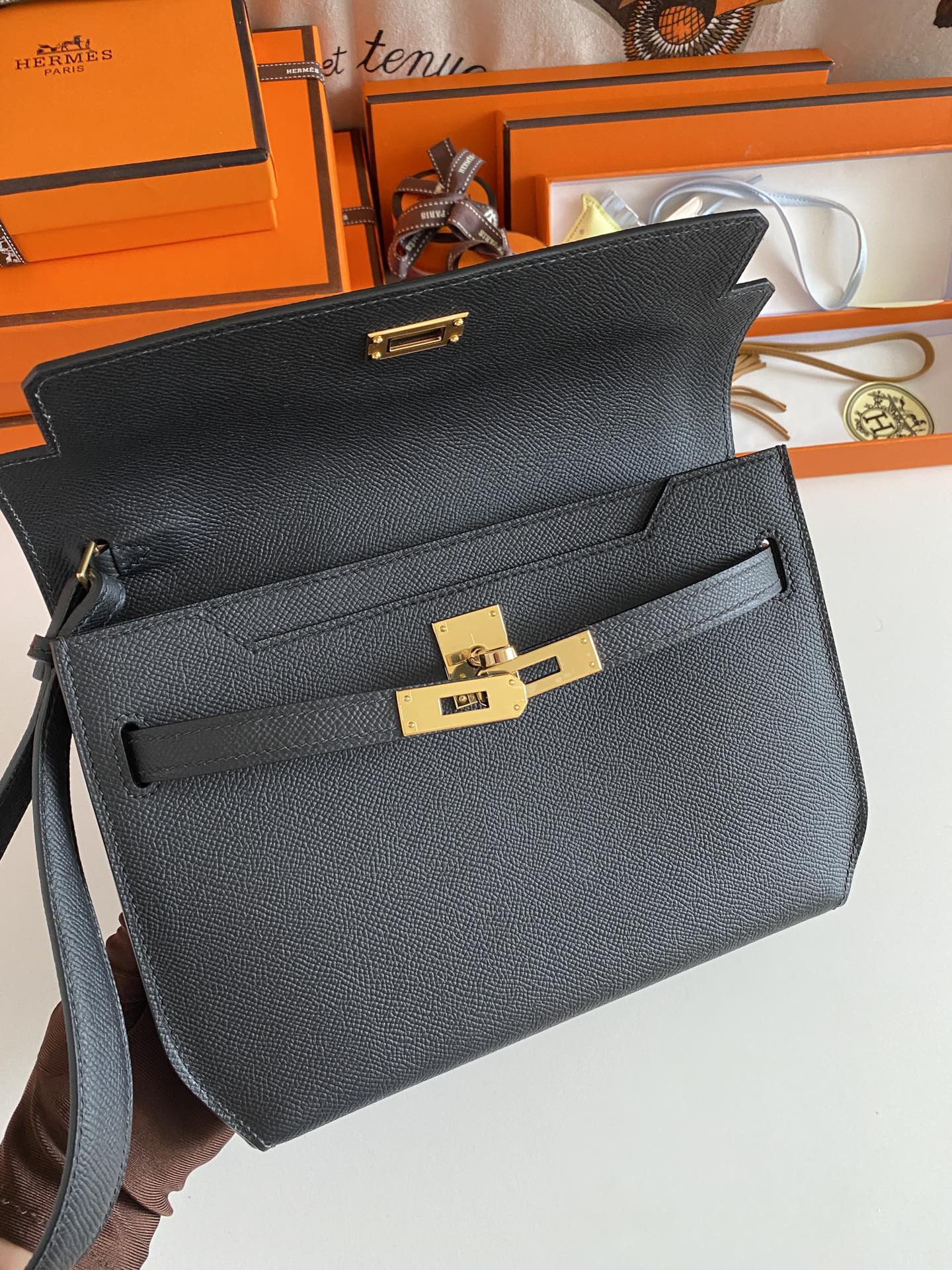 LuxluxHouse Best Quality Bags Men