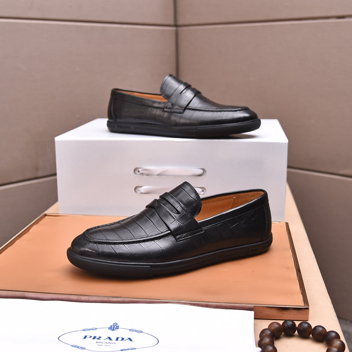 LuxluxHouse Best Quality Shoes Prada