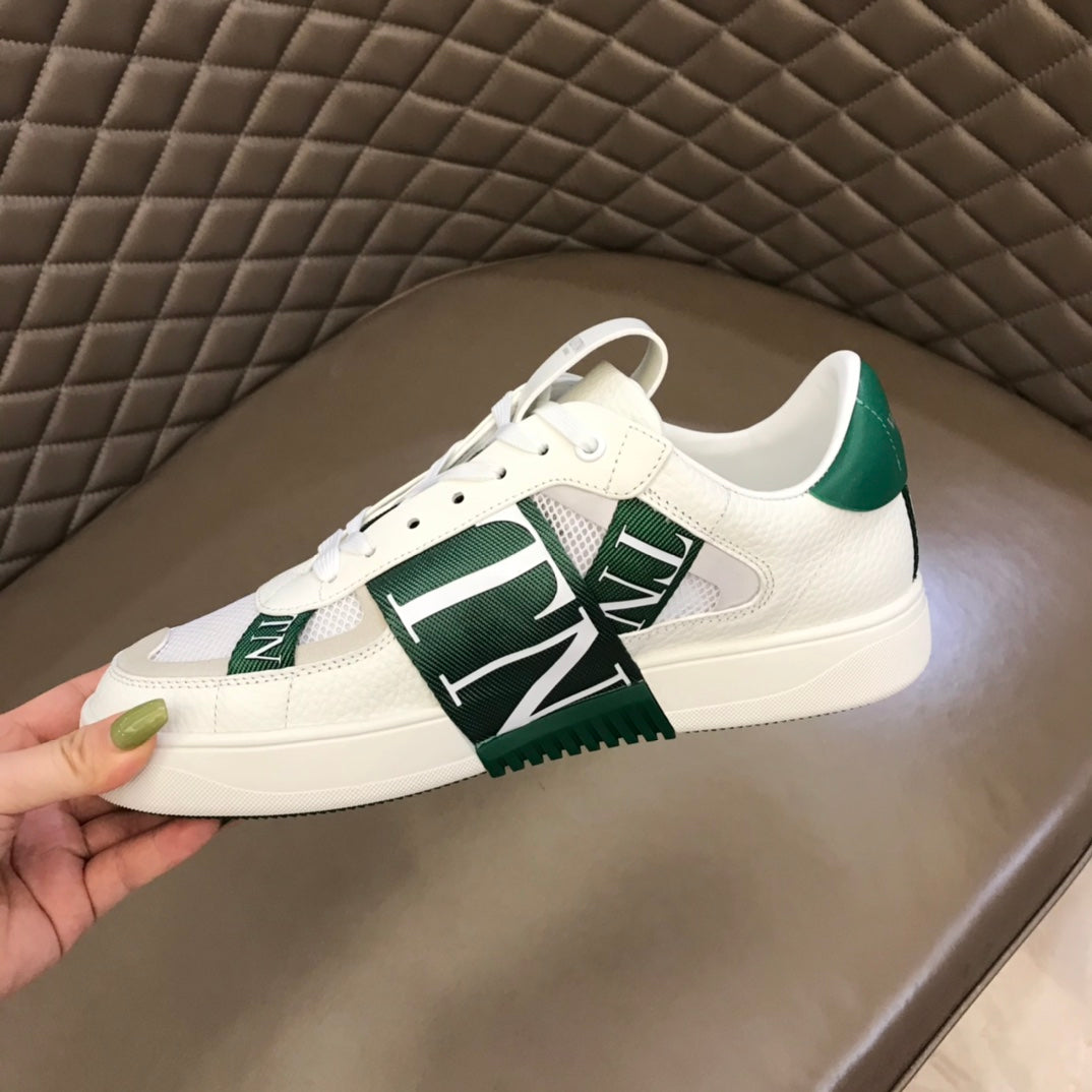 LuxluxHouse Best Quality Shoes Valentino