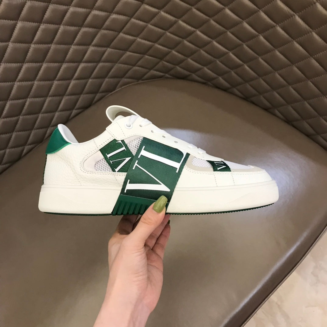LuxluxHouse Best Quality Shoes Valentino