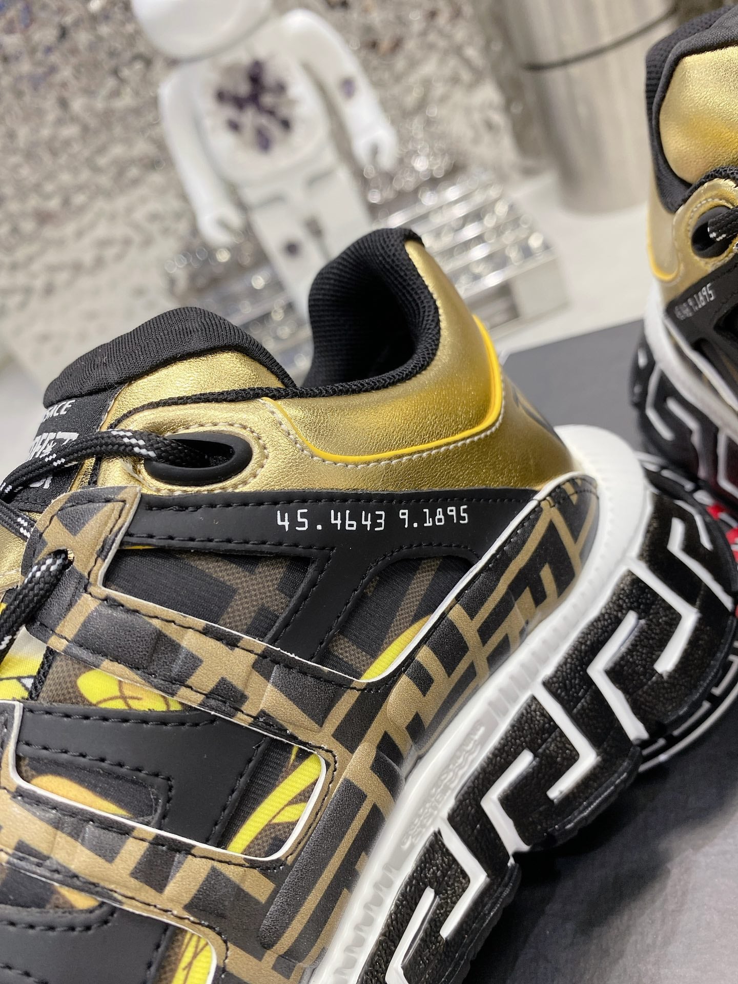 LuxluxHouse Best Quality Shoes Versace