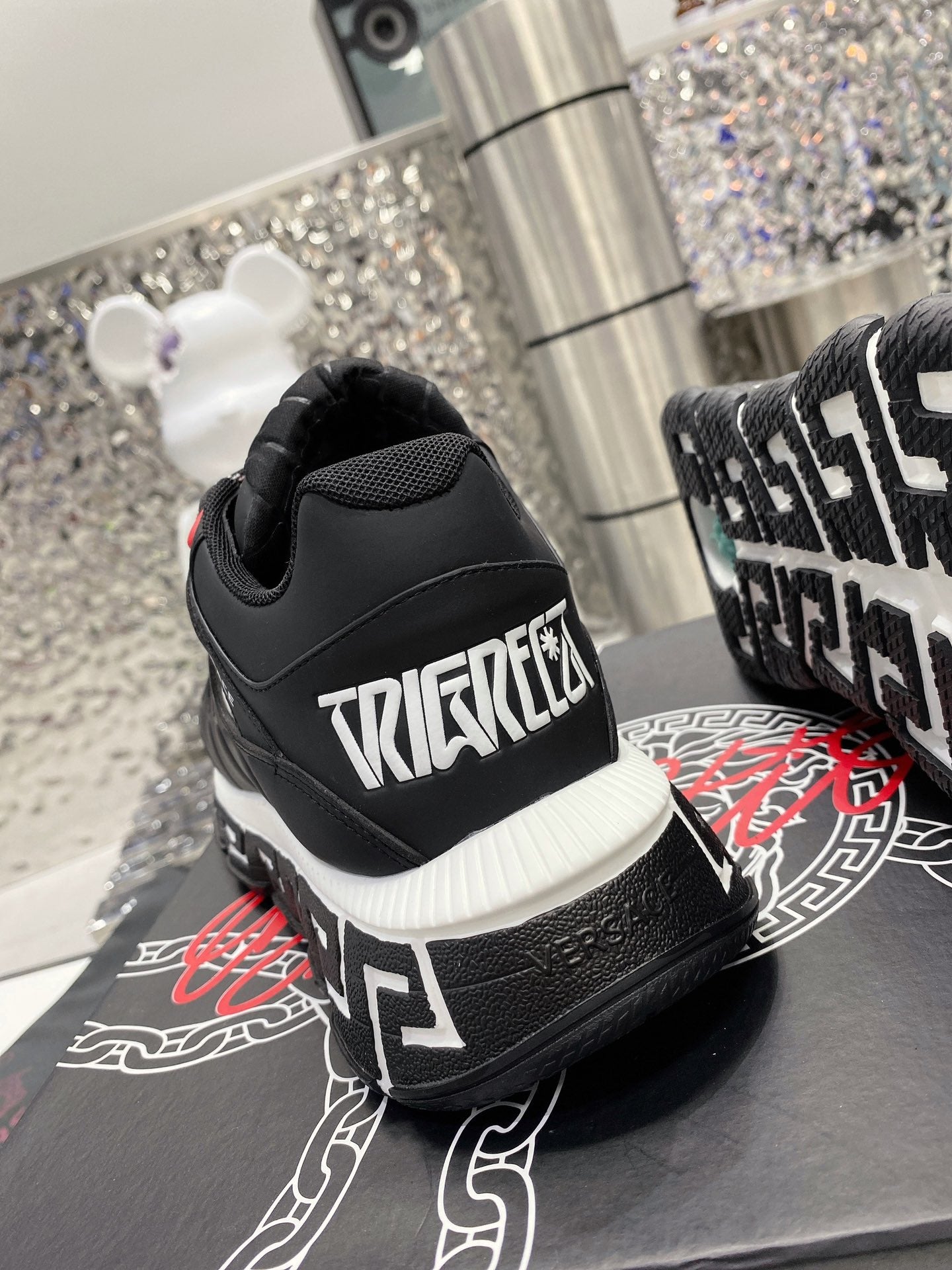 LuxluxHouse Best Quality Shoes Versace