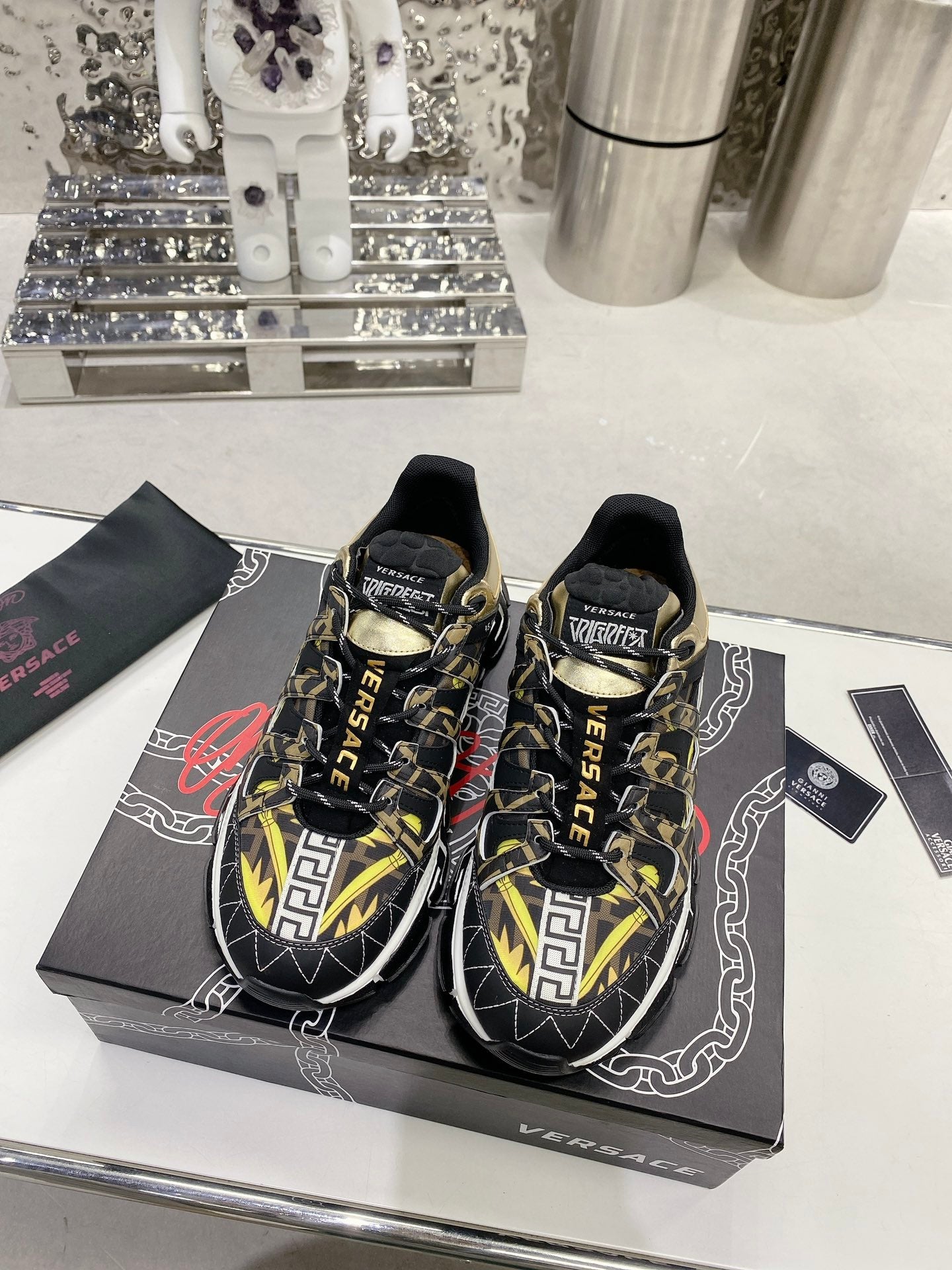 LuxluxHouse Best Quality Shoes Versace