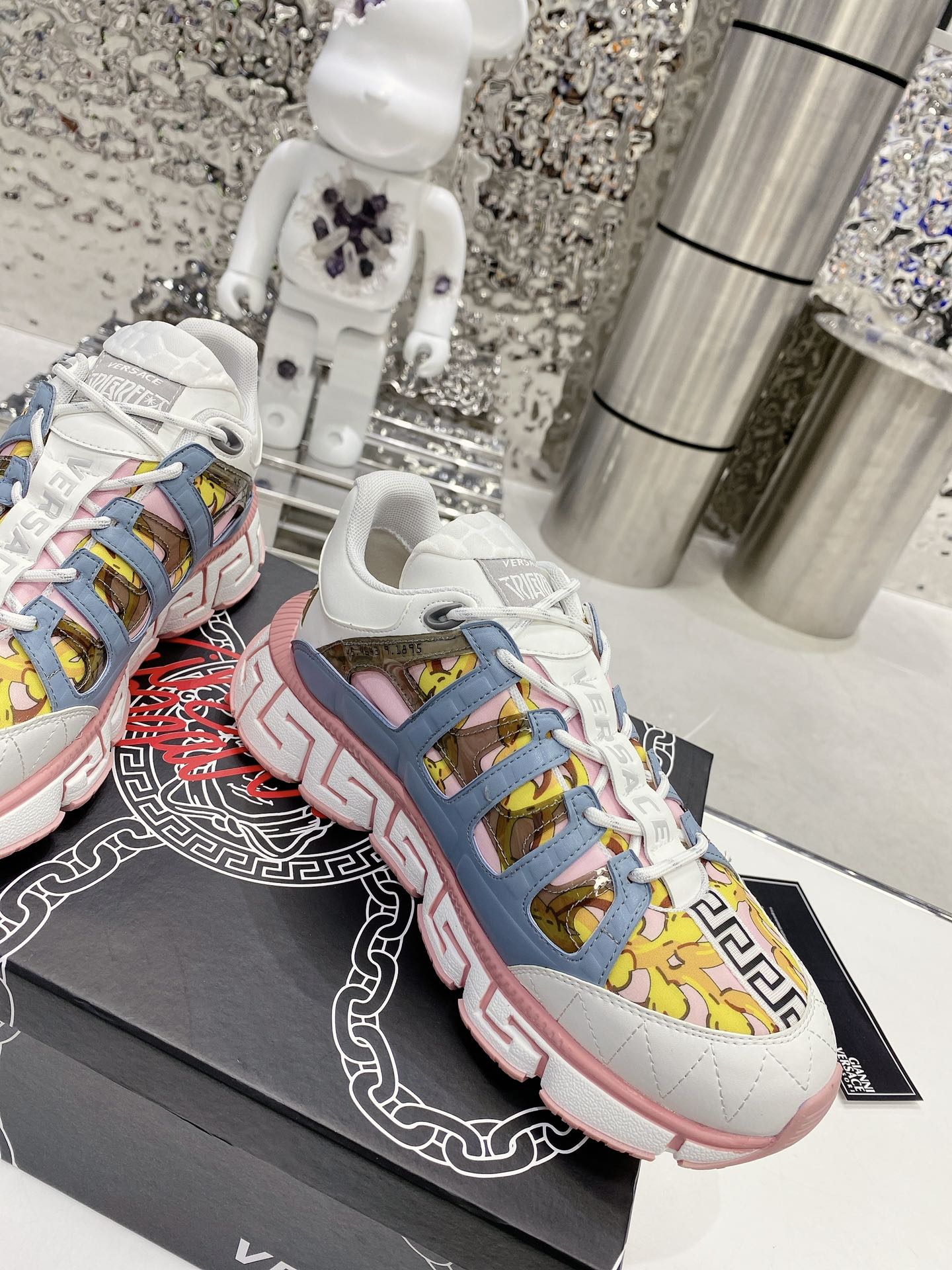 LuxluxHouse Best Quality Shoes Versace