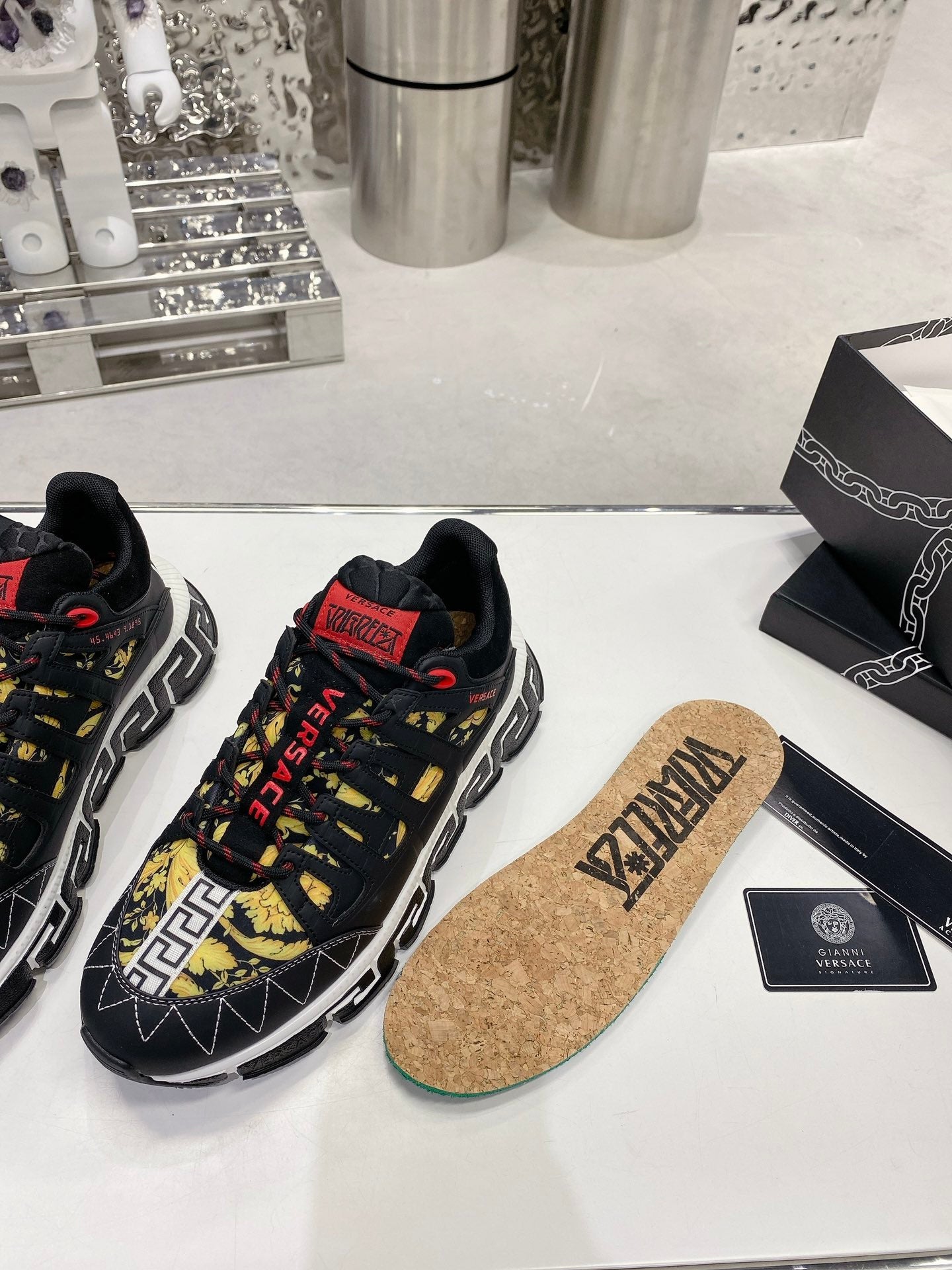 LuxluxHouse Best Quality Shoes Versace