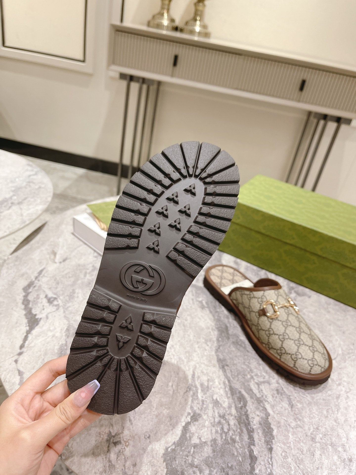 LuxluxHouse Best Quality Sandals Gucci