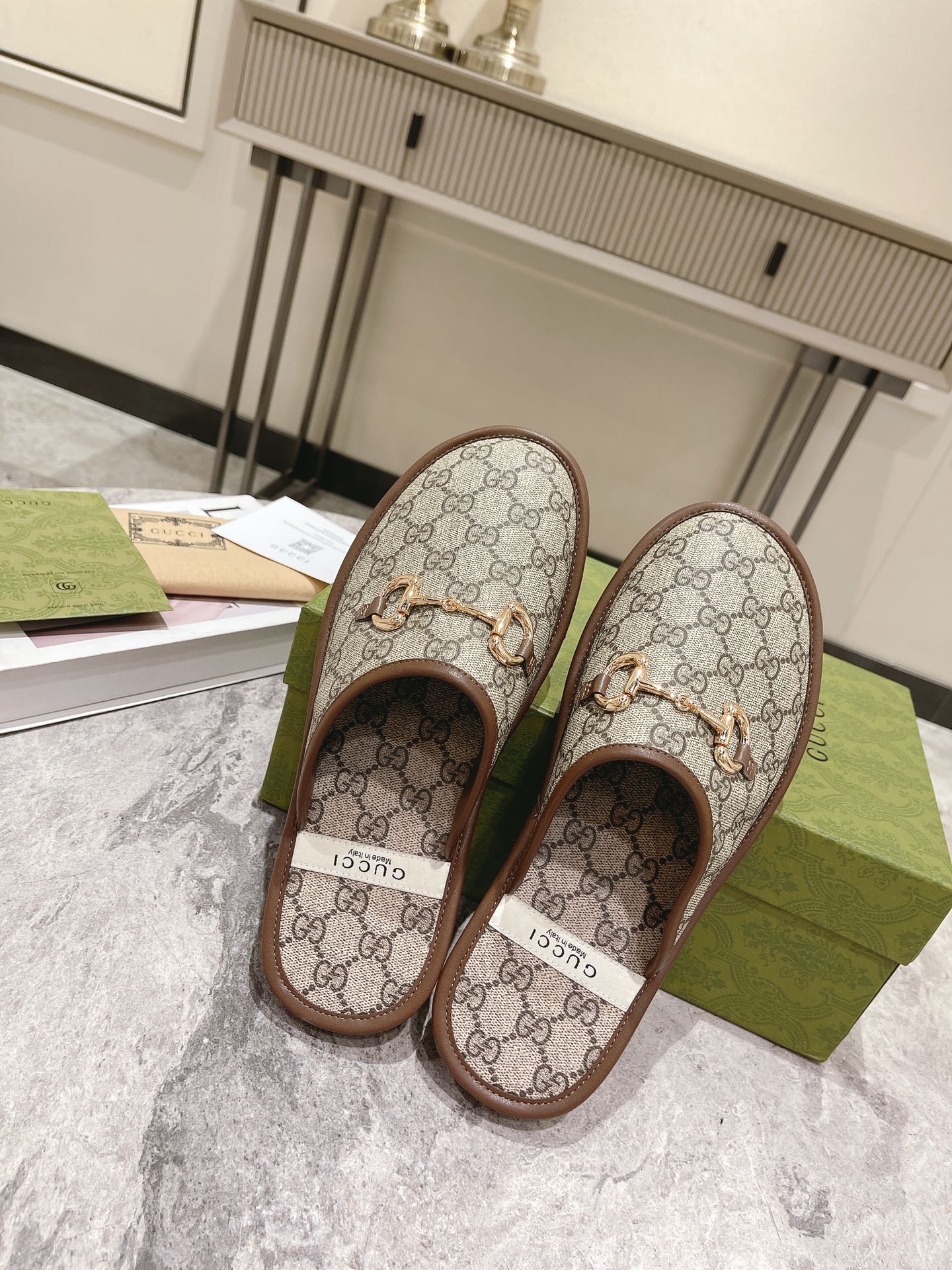 LuxluxHouse Best Quality Sandals Gucci