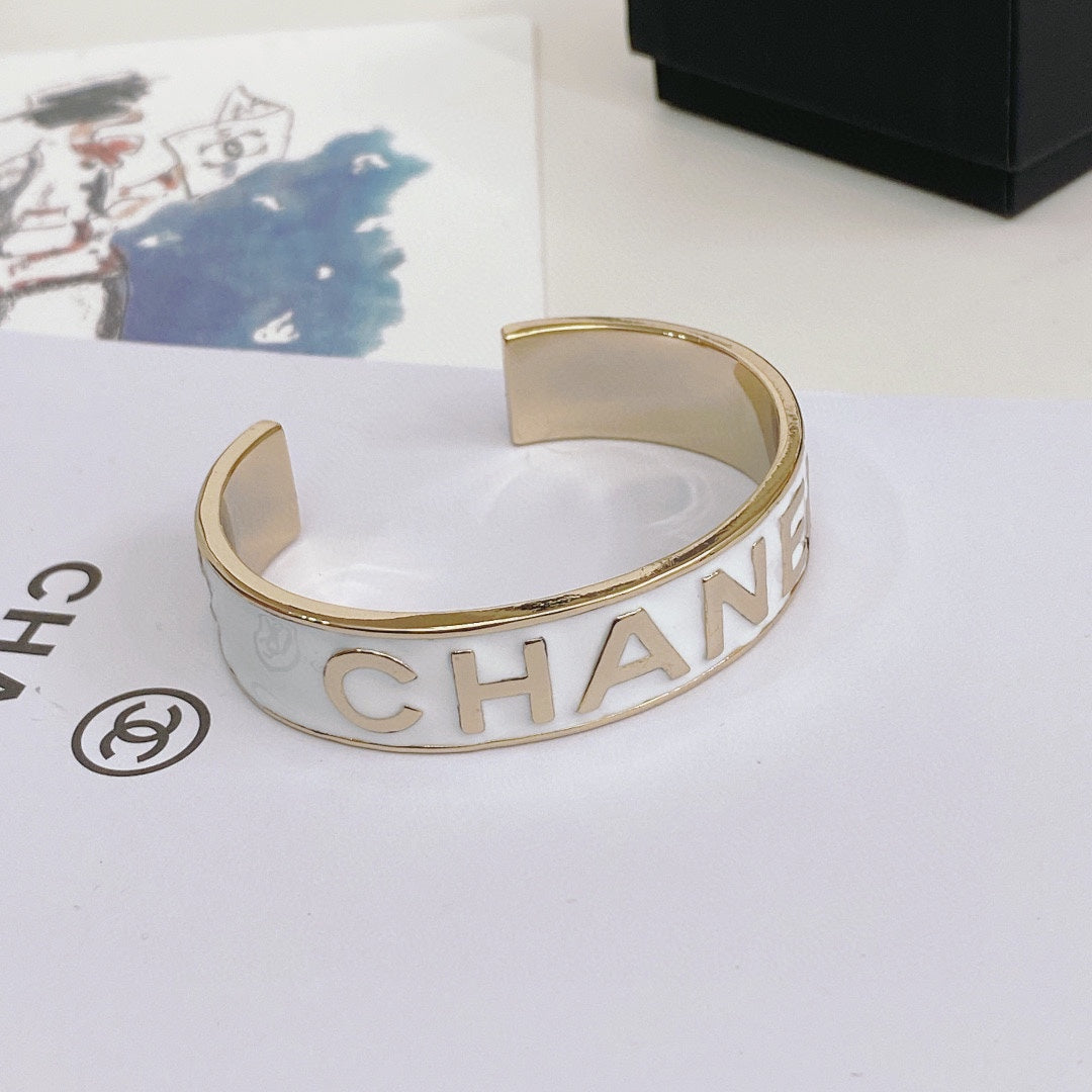 LuxluxHouse Best Quality Accessories Bracelet Bracelet Earrings Chanel Earrings