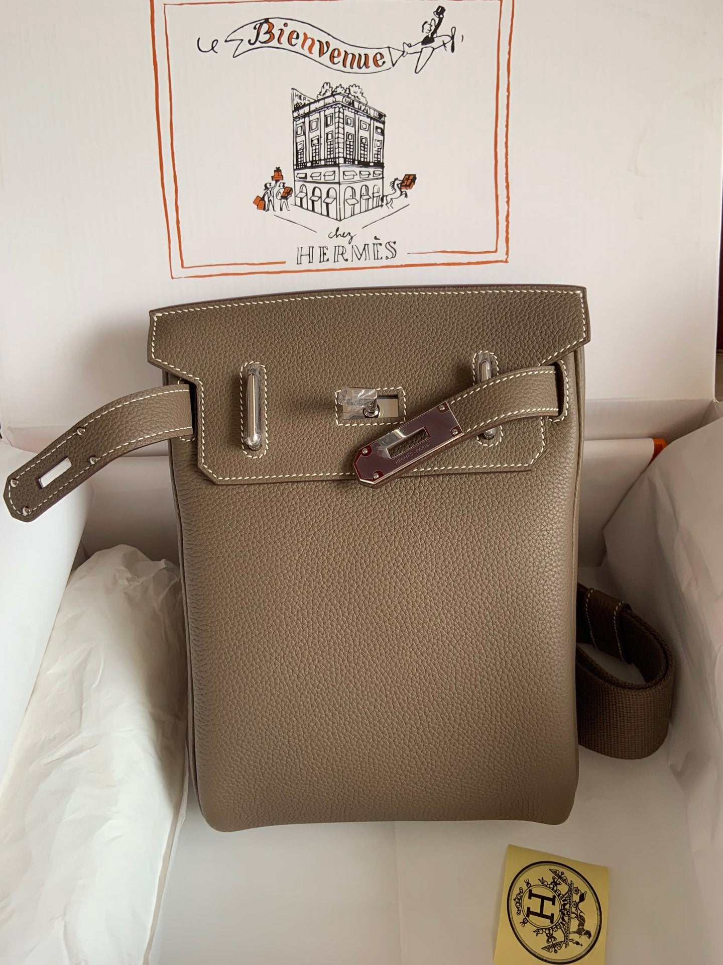 LuxluxHouse Best Quality Bags Women Men Hermes