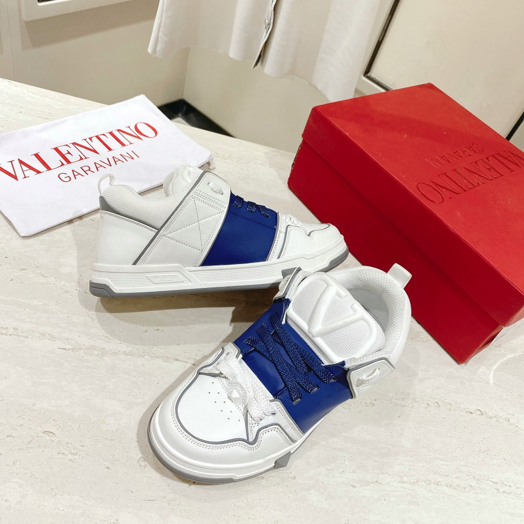 LuxluxHouse Best Quality Shoes Valentino