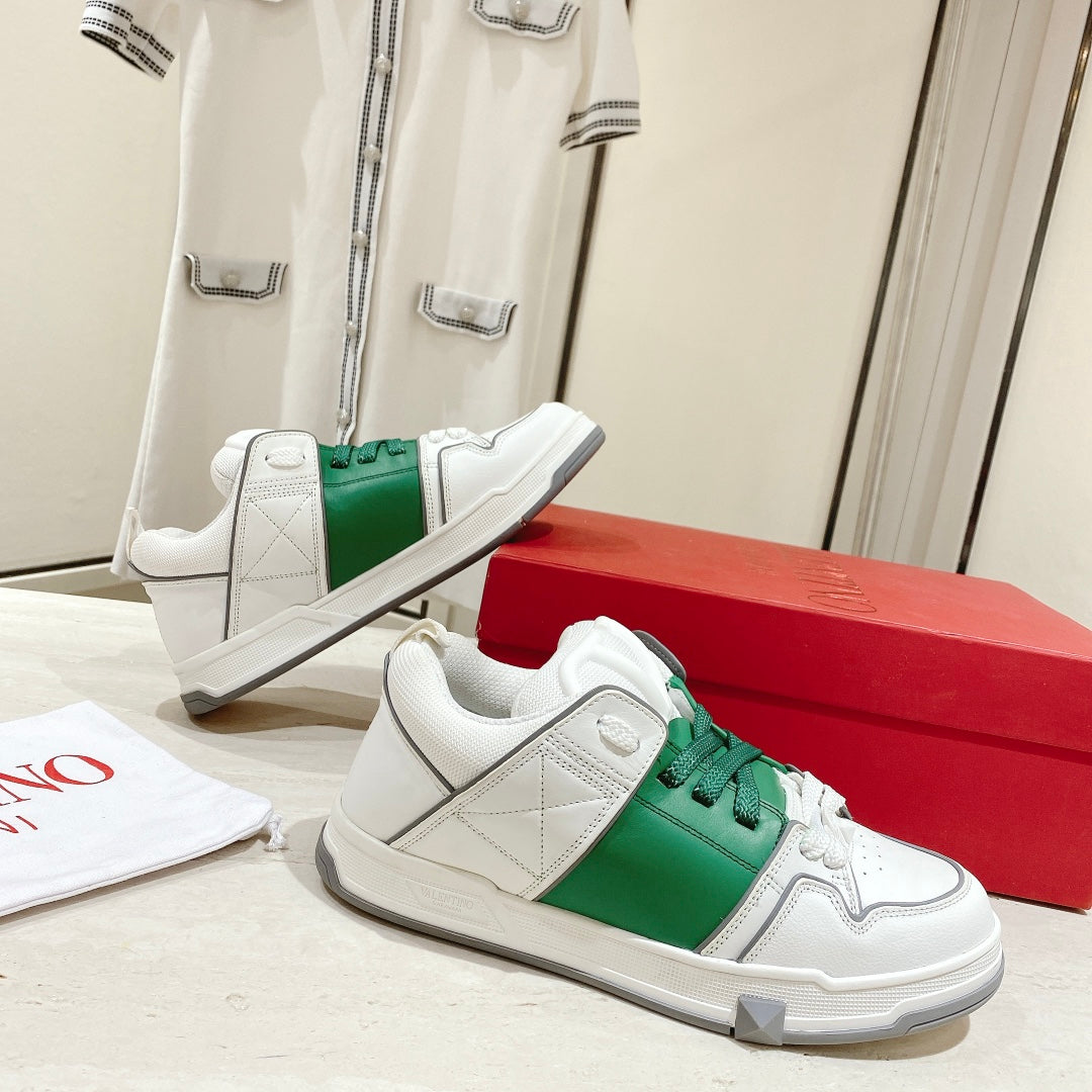 LuxluxHouse Best Quality Shoes Valentino