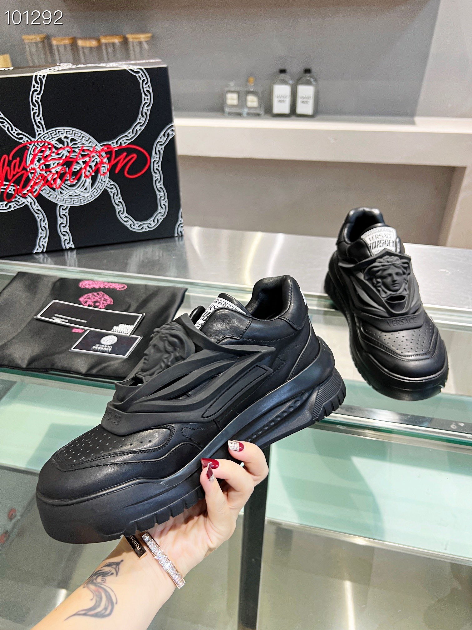 LuxluxHouse Best Quality Shoes Versace